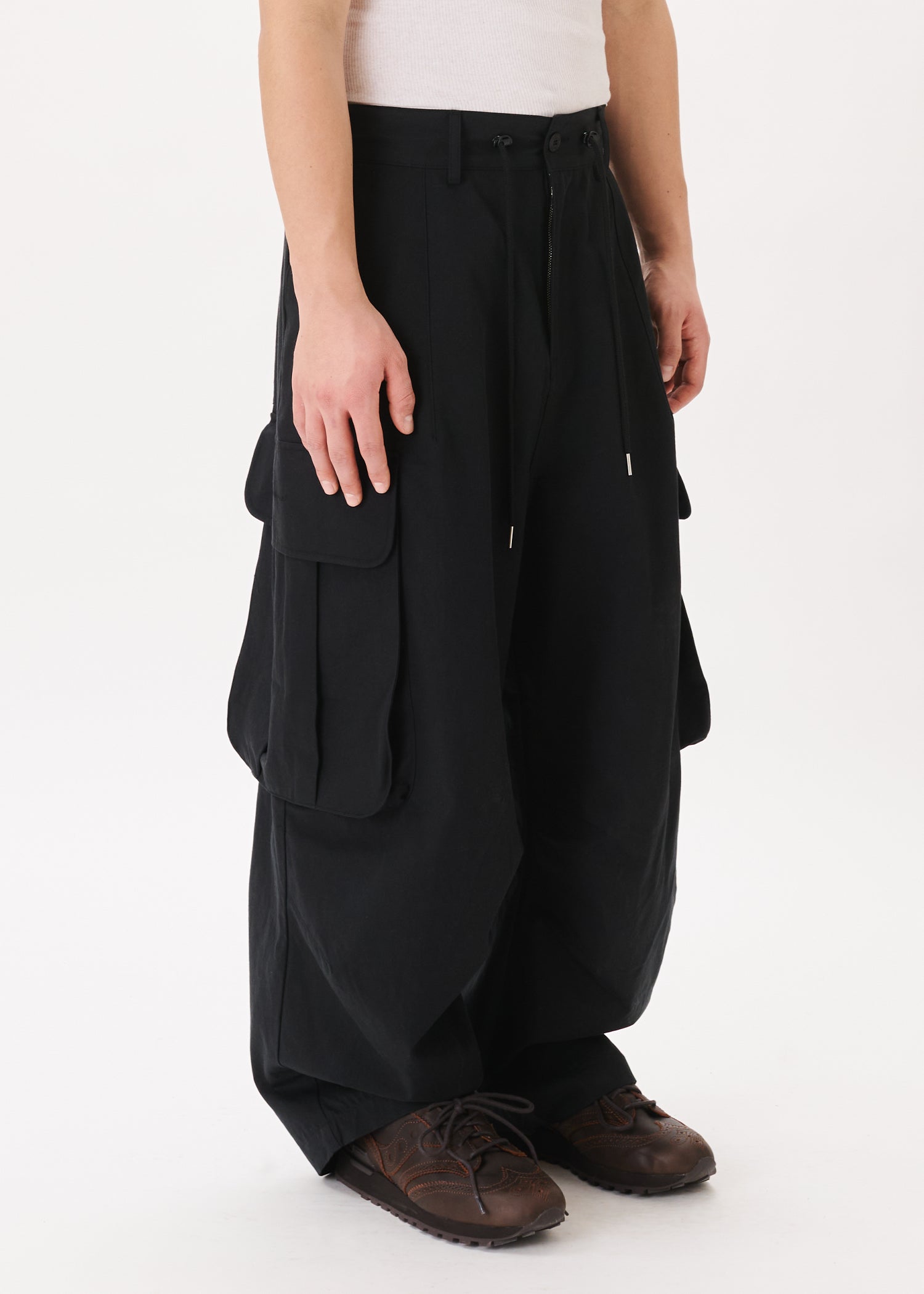 Big-pocket Cargo Pants – Estudio Niksen