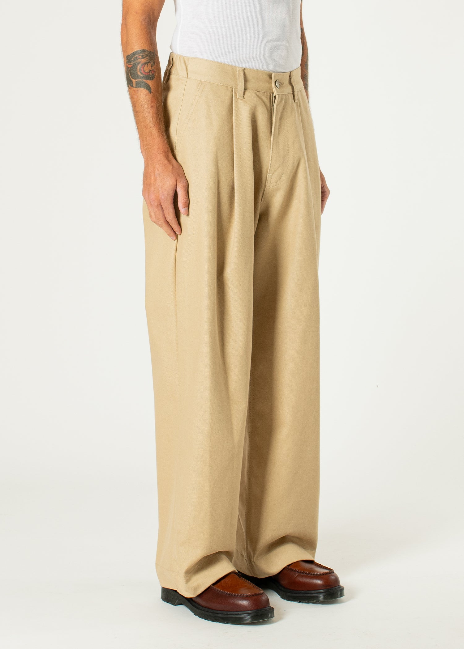 Pintuck Wide Jeans – Estudio Niksen