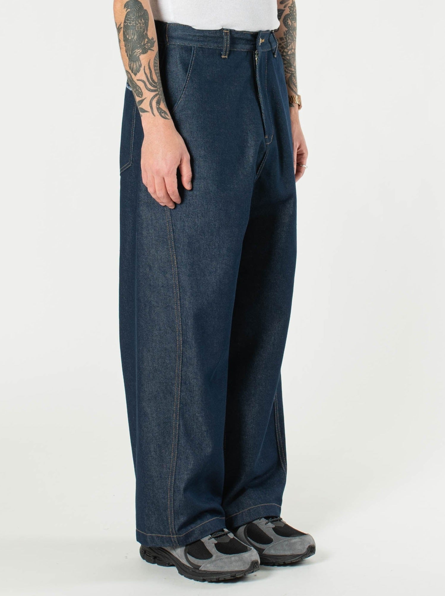 Raw Denim In-stitch Jeans [tan stitch]