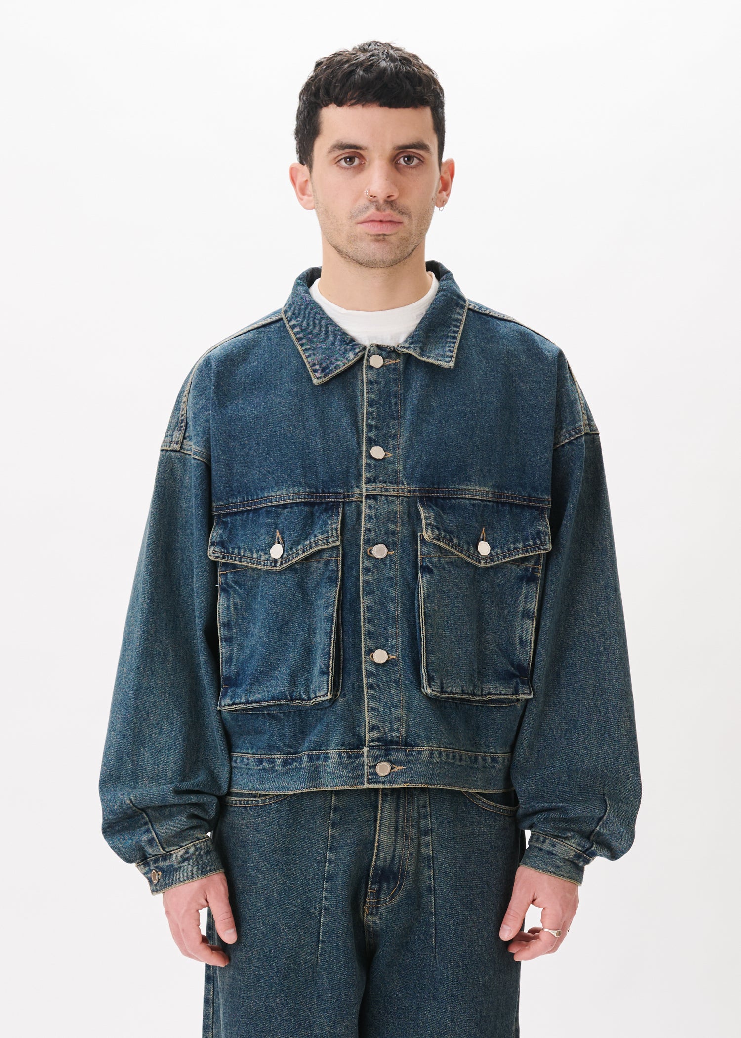 Boxy Denim Trucker – Estudio Niksen