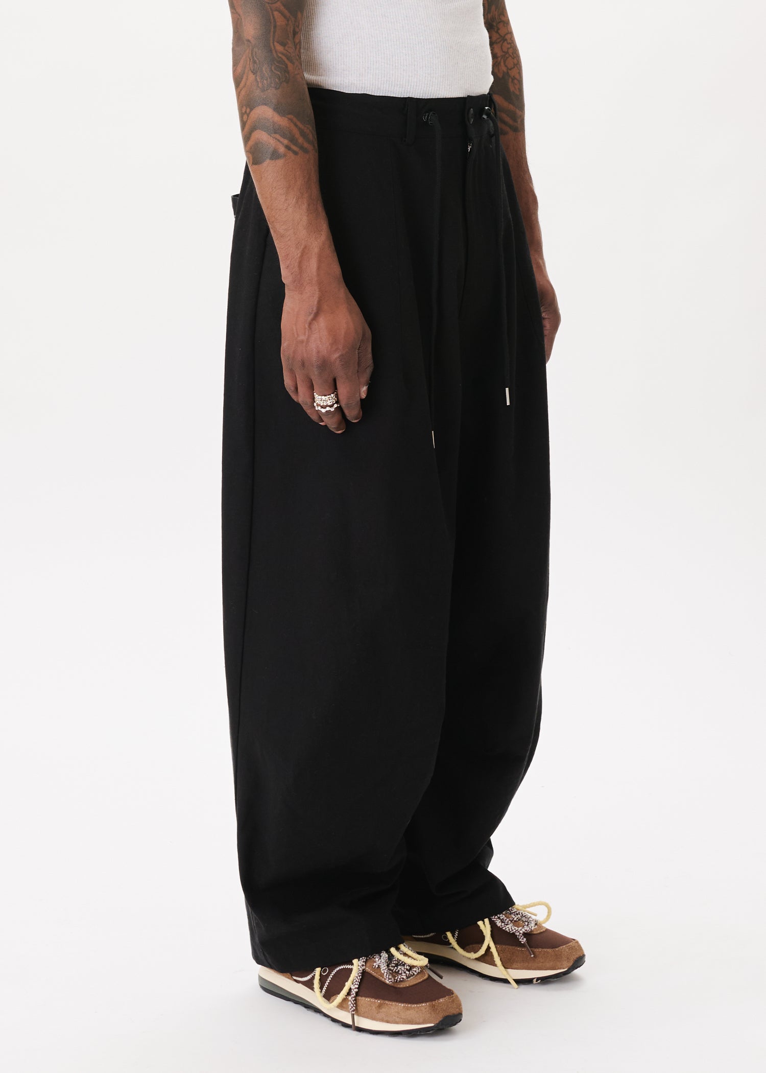 Stopper Balloon Trousers – Estudio Niksen