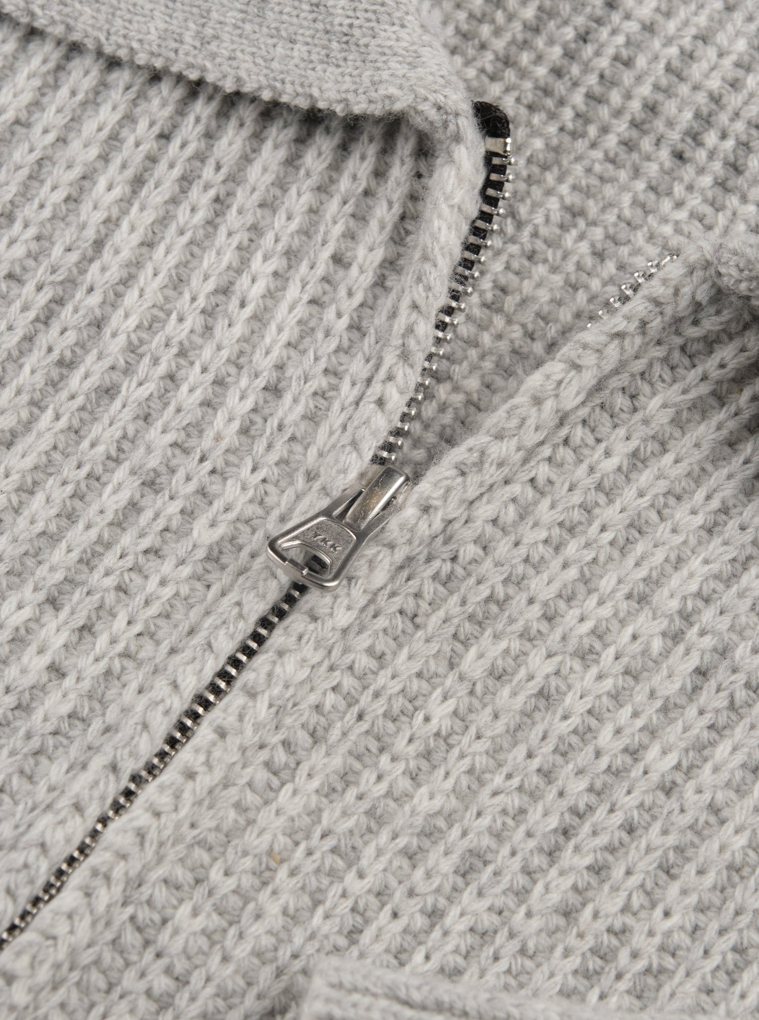 Cardigan zippé en laine