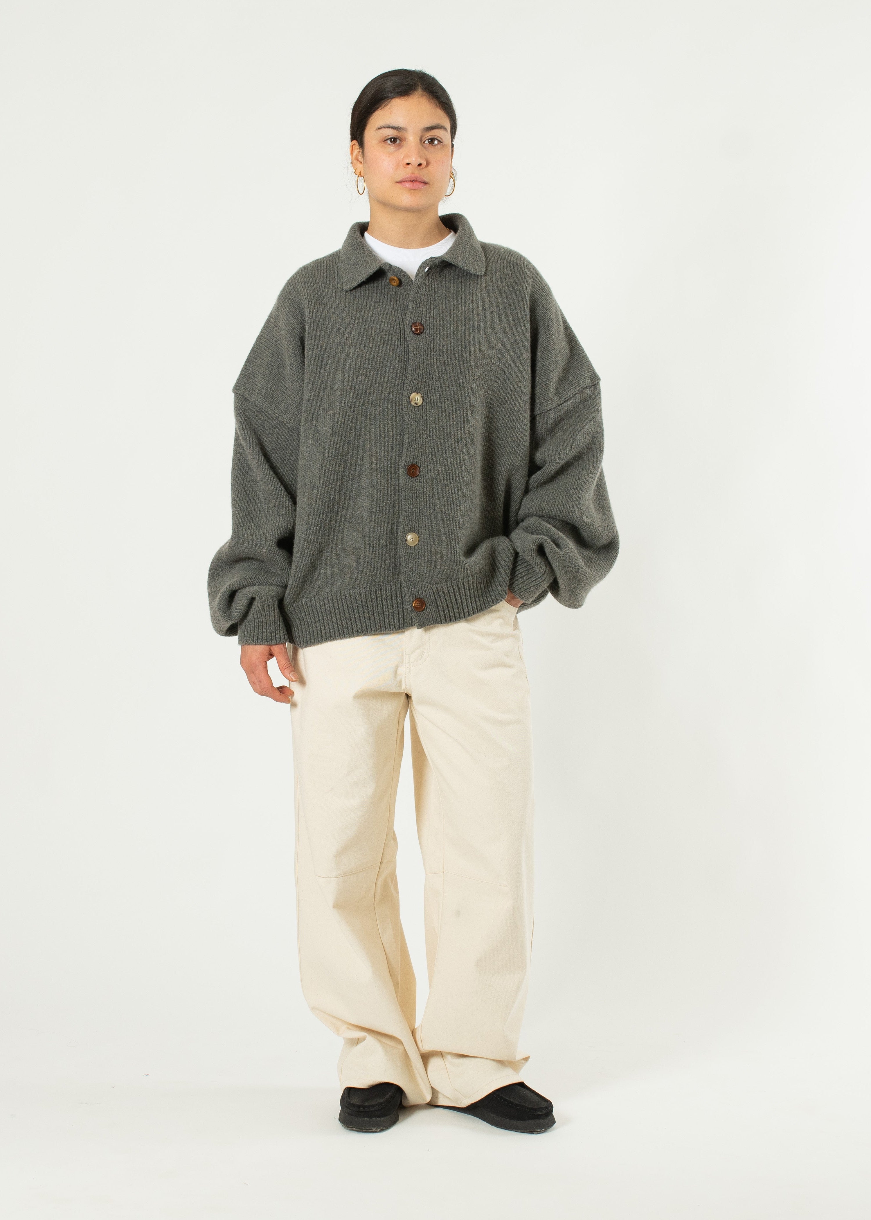 Mismatch Button Cardigan – Estudio Niksen