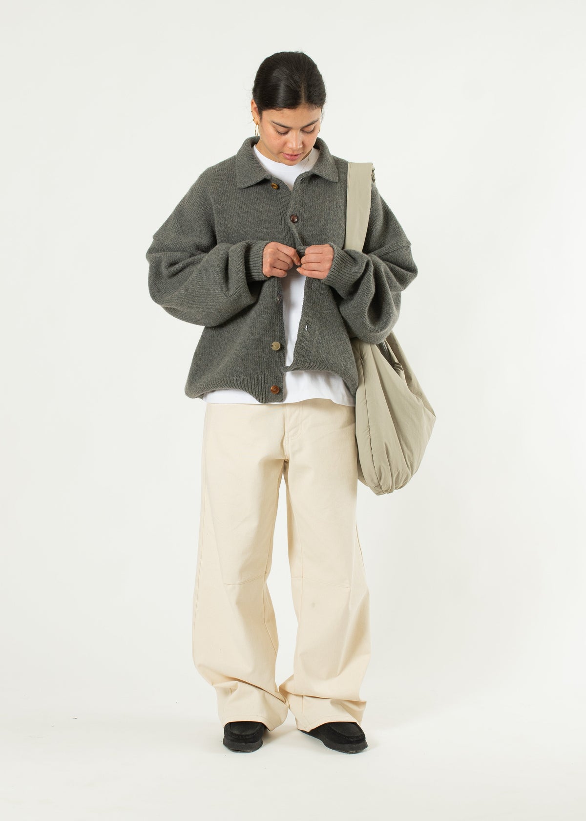 Mismatch Button Cardigan