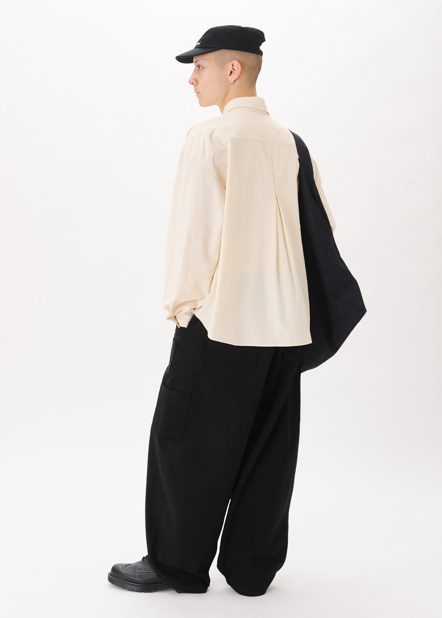 musubore pleated print tops 牡蠣 Boxy Pleated Shirt – Estudio Niksen