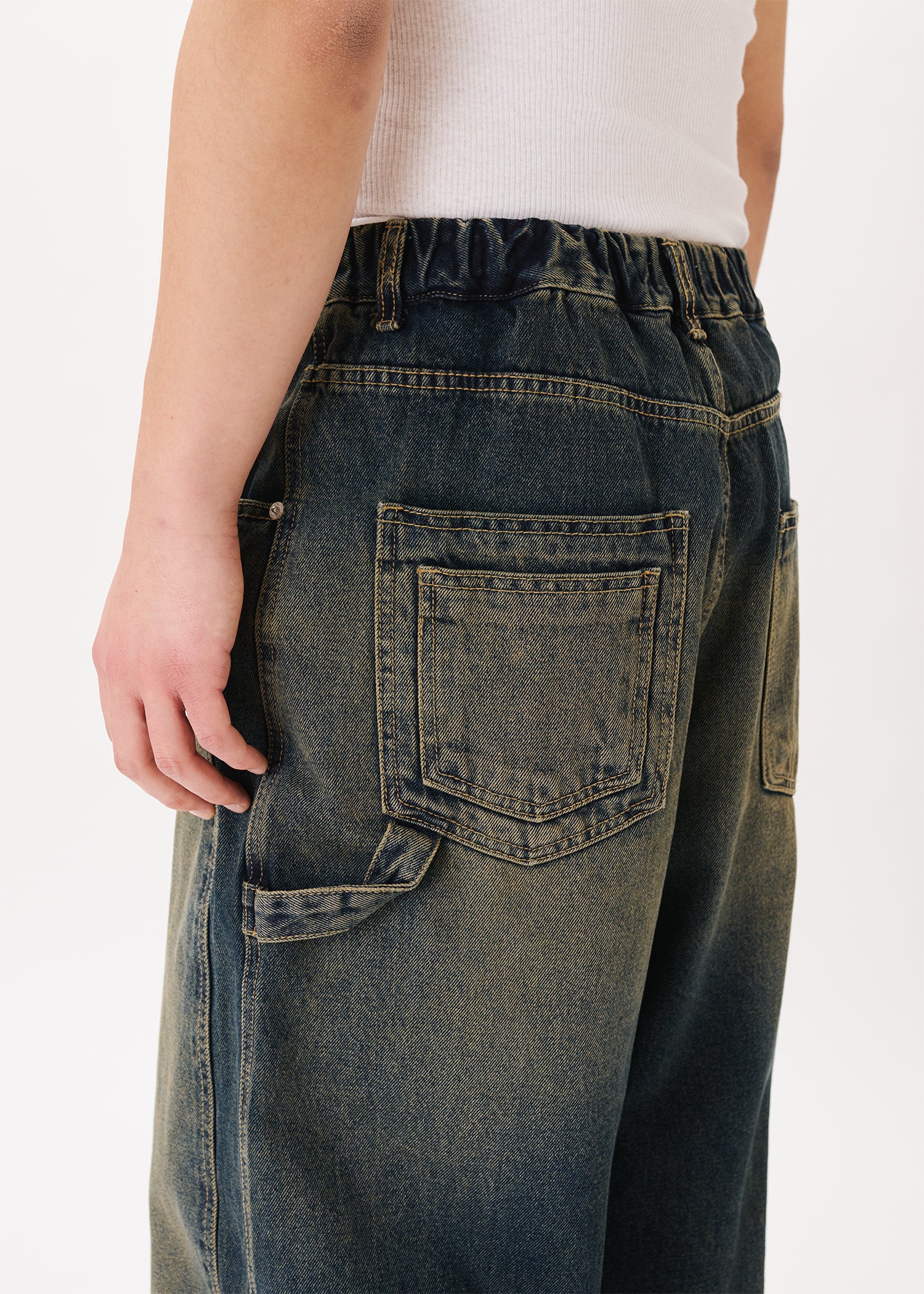 Carpenter Balloon Jeans
