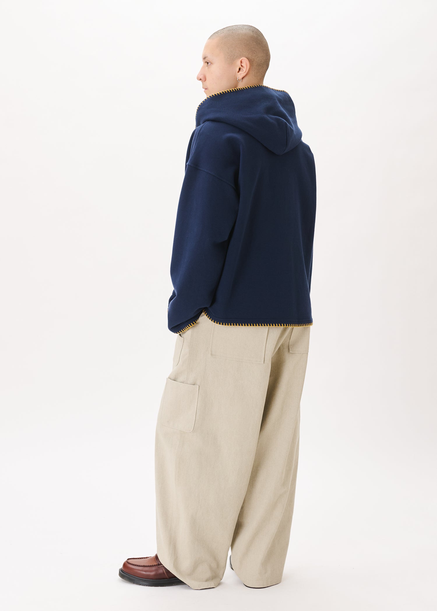 Embroidery Pocket Hoodie – Estudio Niksen