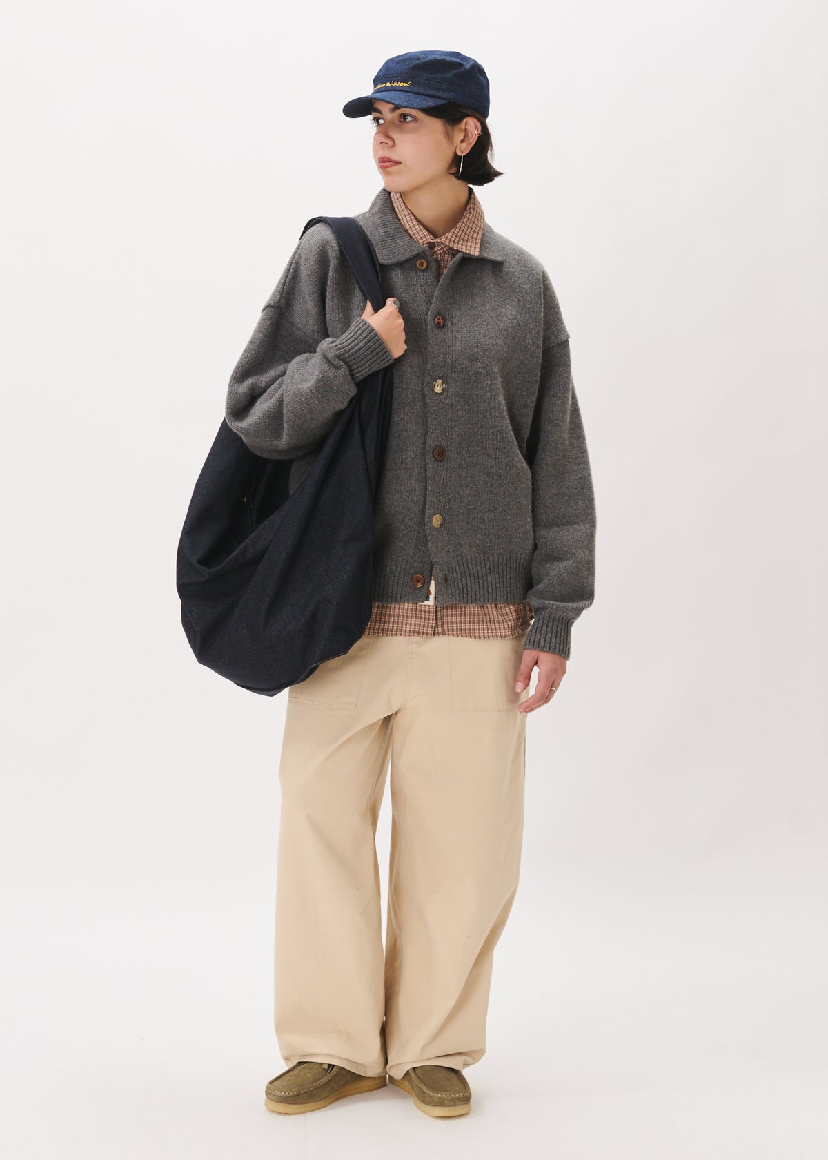 Mismatch Button Cardigan