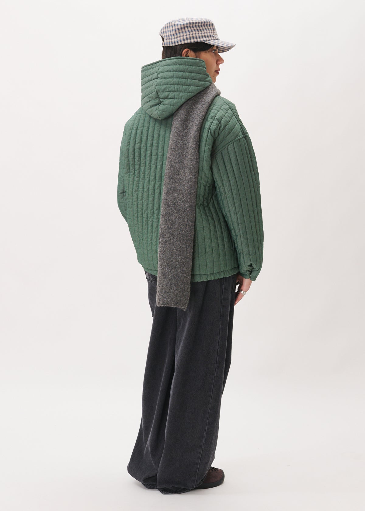 Side-Pleat Big Jeans