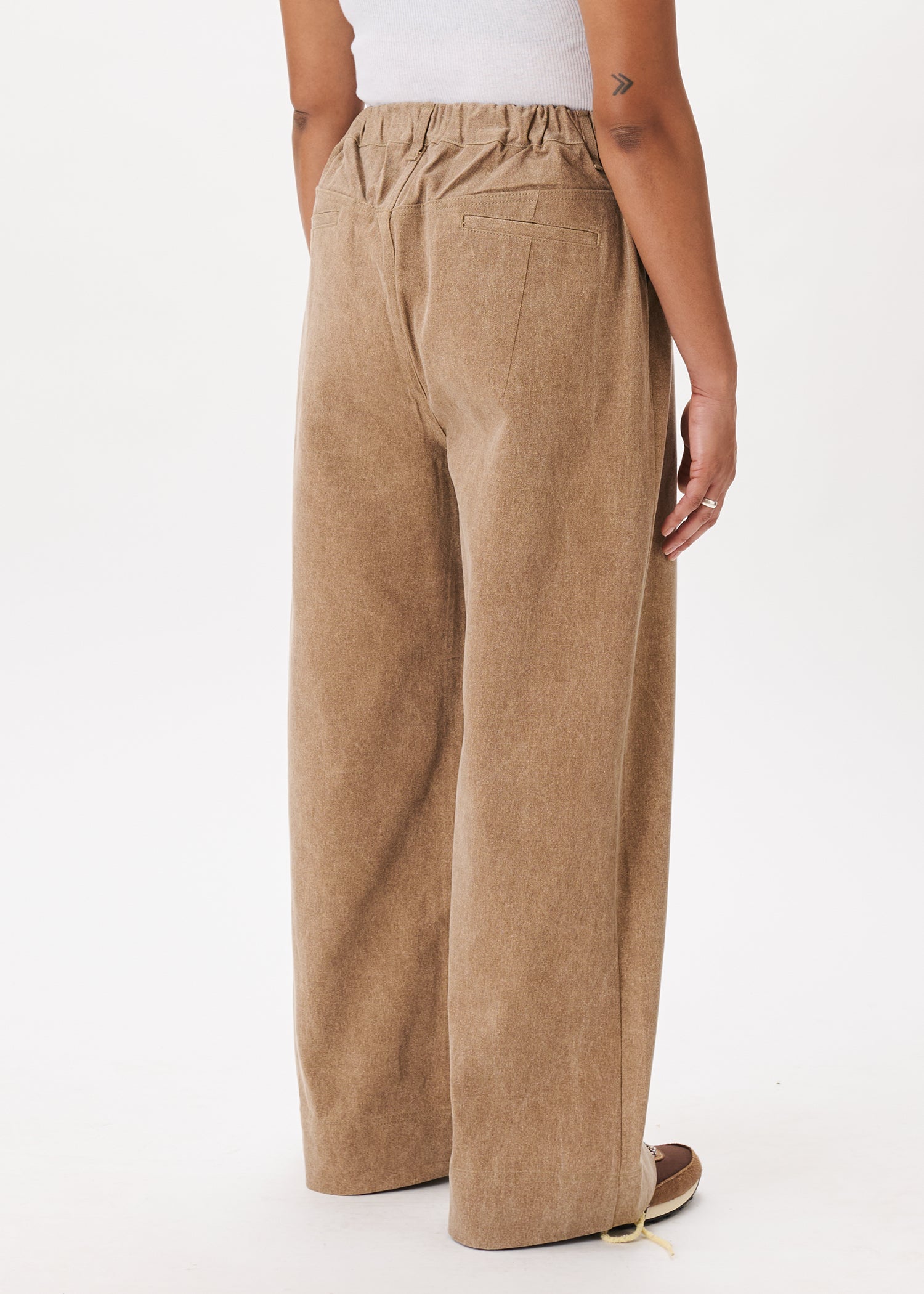Big Hem Denim Jeans – Estudio Niksen