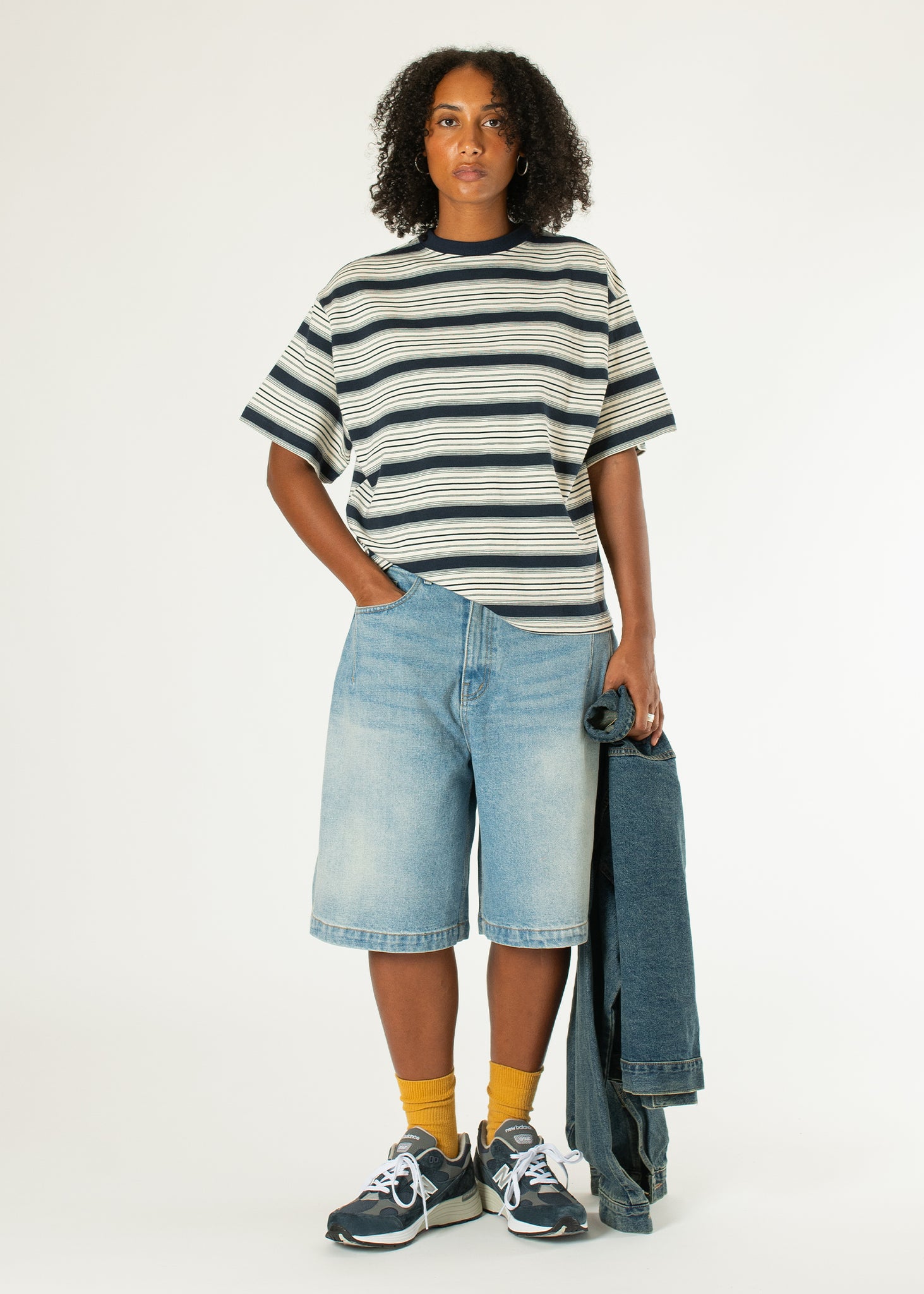 Short en jean à demi-pinces
