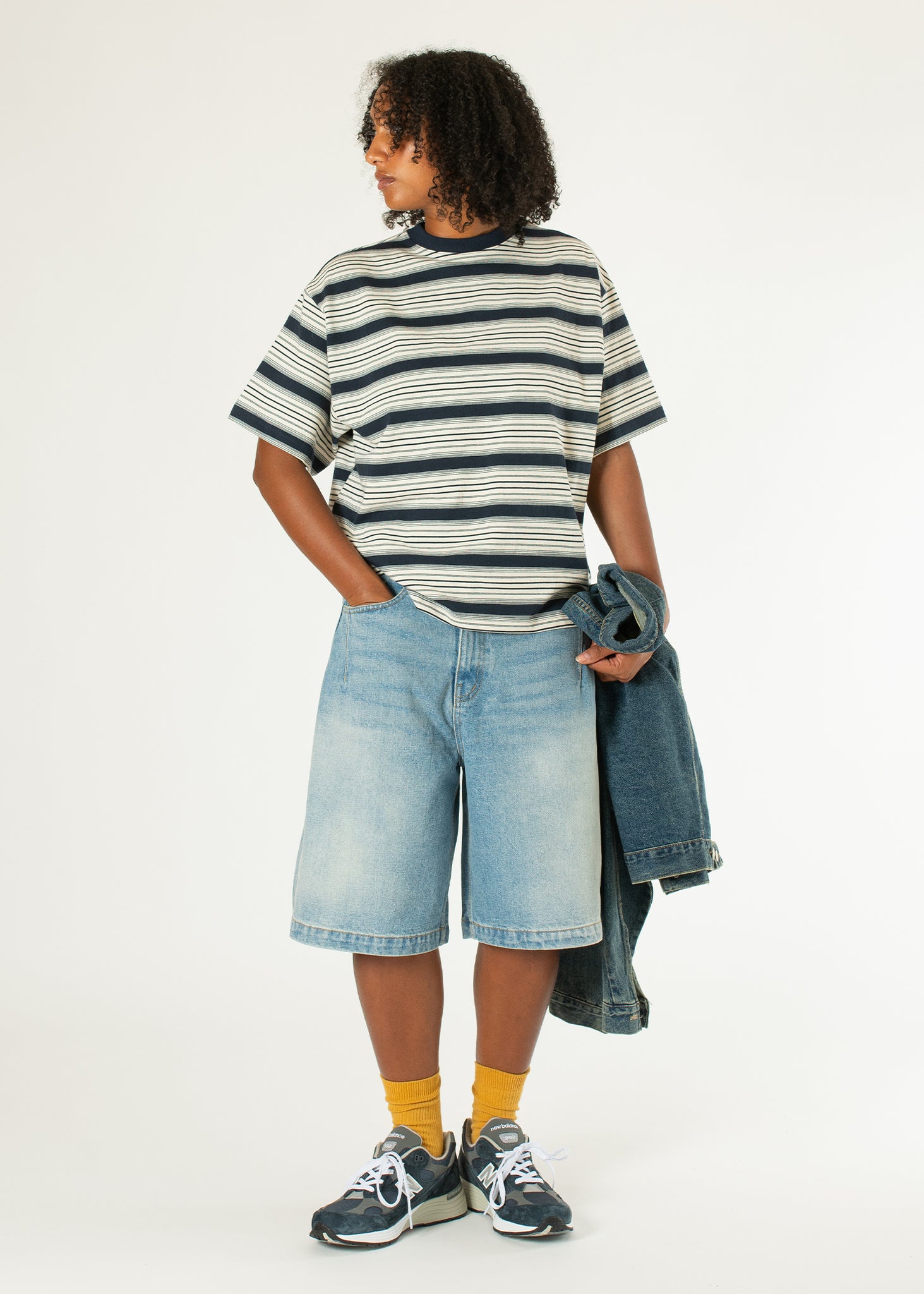 Short en jean à demi-pinces