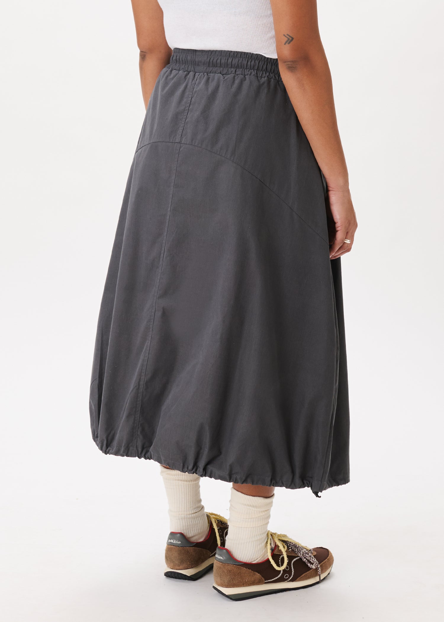 Pintuck Balloon Skirt – Estudio Niksen