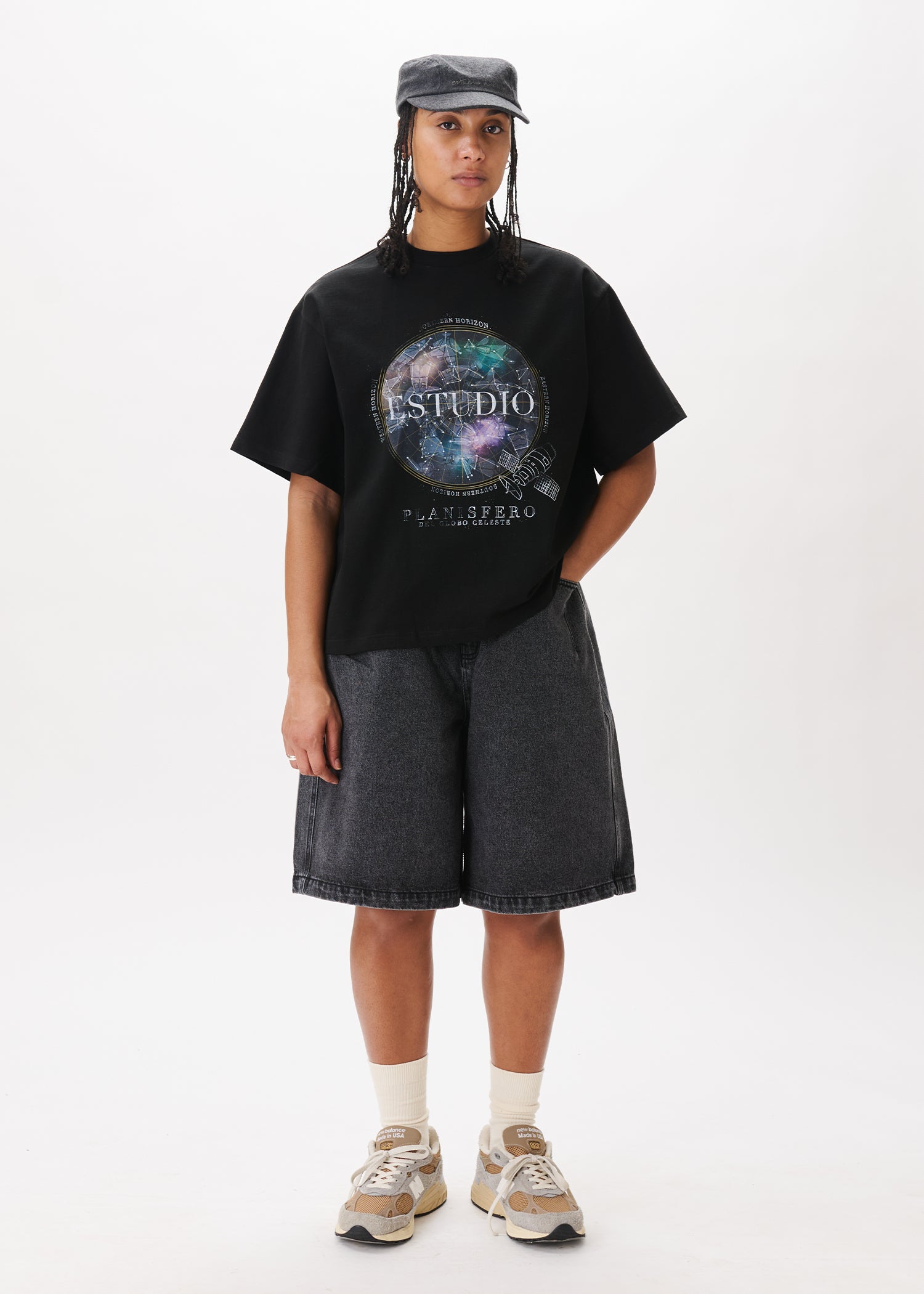 Planetarium Tee