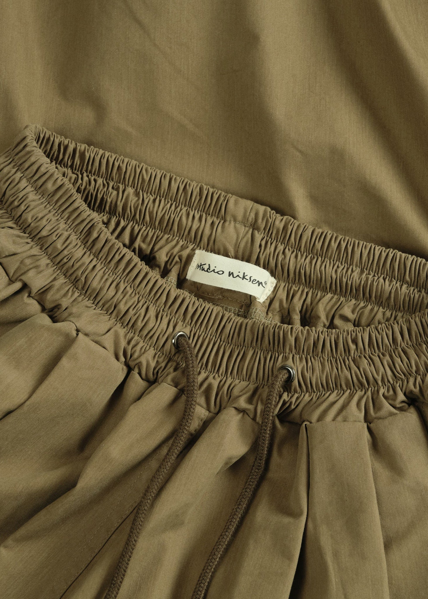 Bungee-strap Cargo Pants