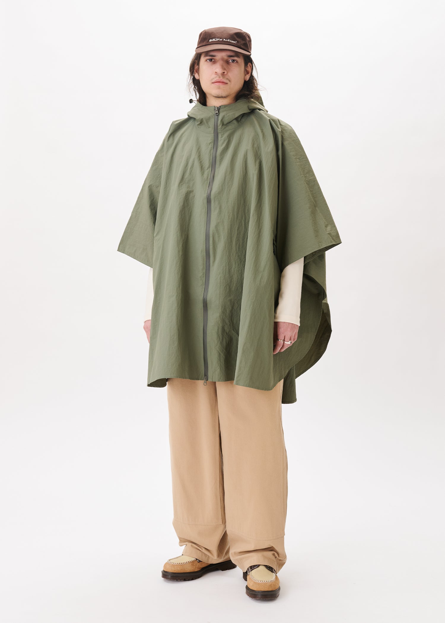 Niksen Storm Poncho – Estudio Niksen