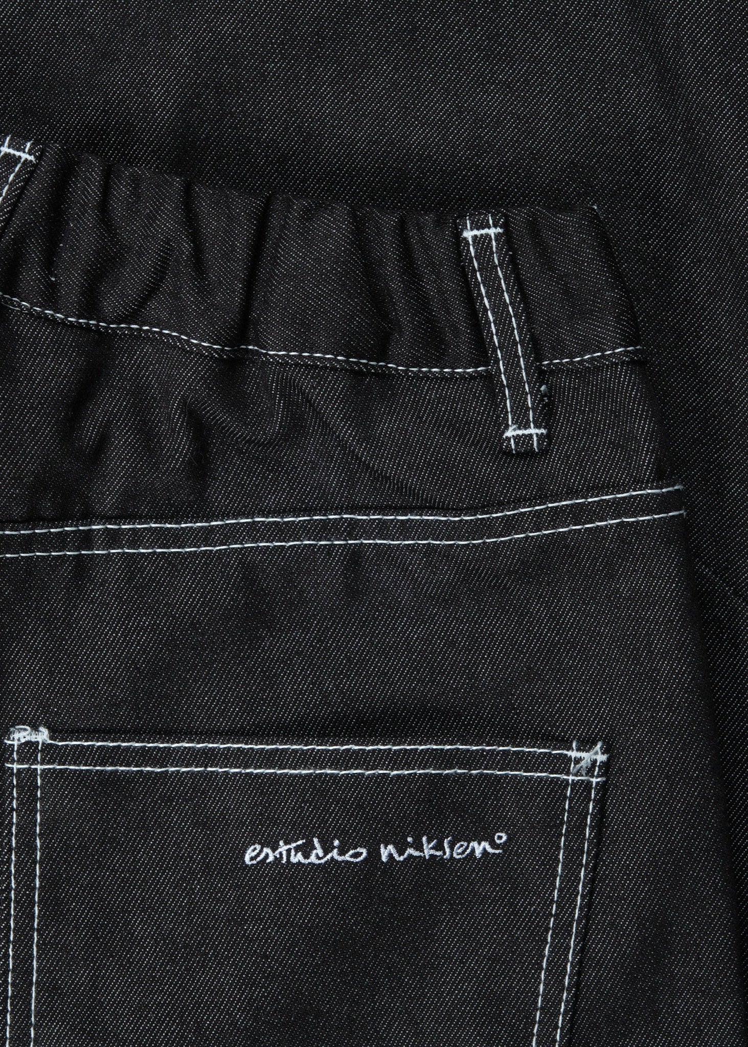 Dart Balloon Jeans – Estudio Niksen