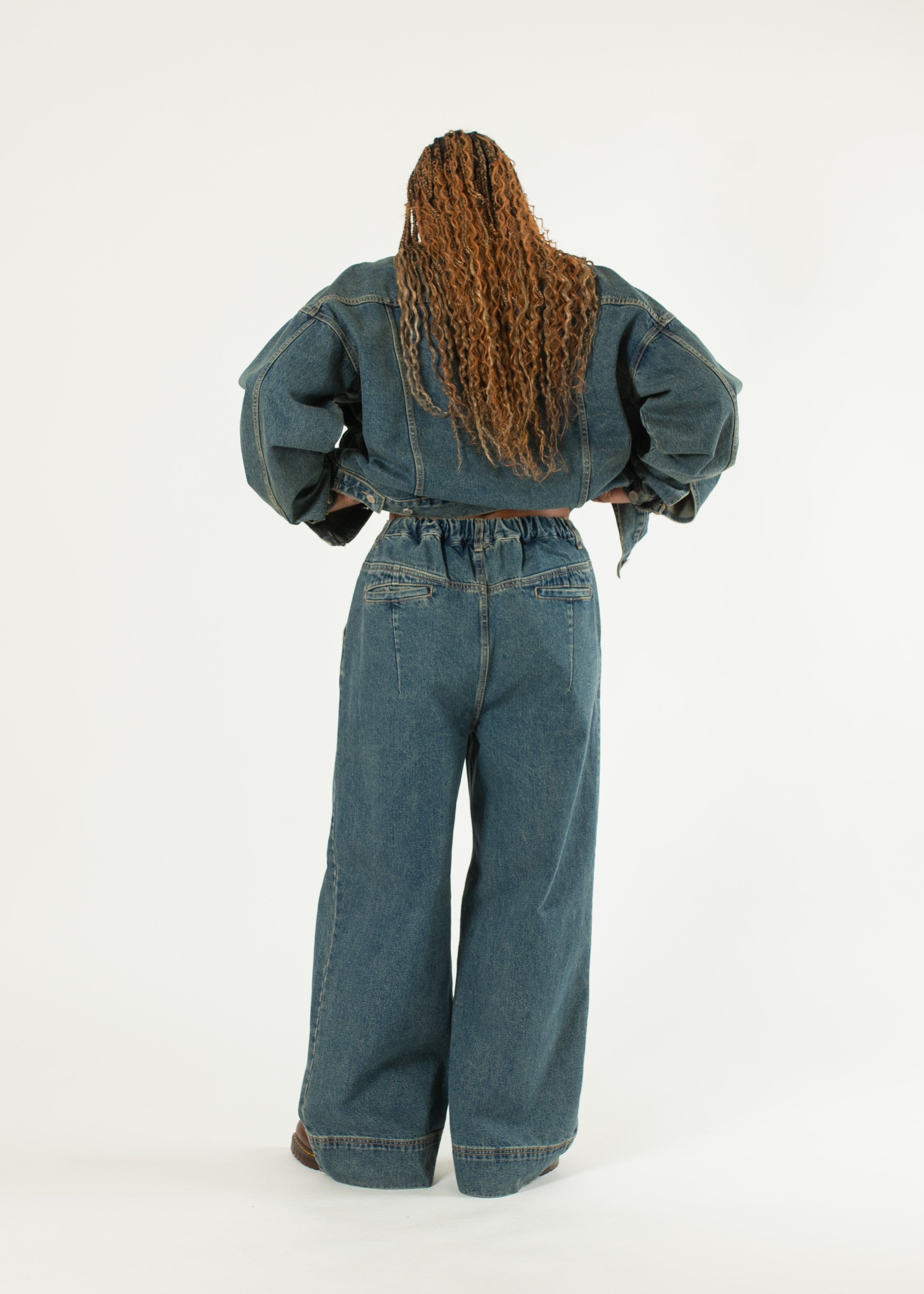 旧型 estudio niksen S size Big Hem Denim Jeans – Estudio Niksen