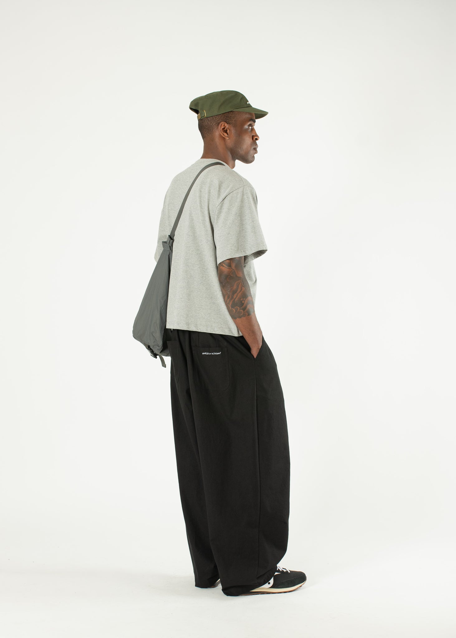 【CPGN STUDIO】Hibis Balloon Brushed Jogger Pants MUSINSA | CPGN STUDIO [FLEECE LINED] HIBIS BALLOON JOGGER