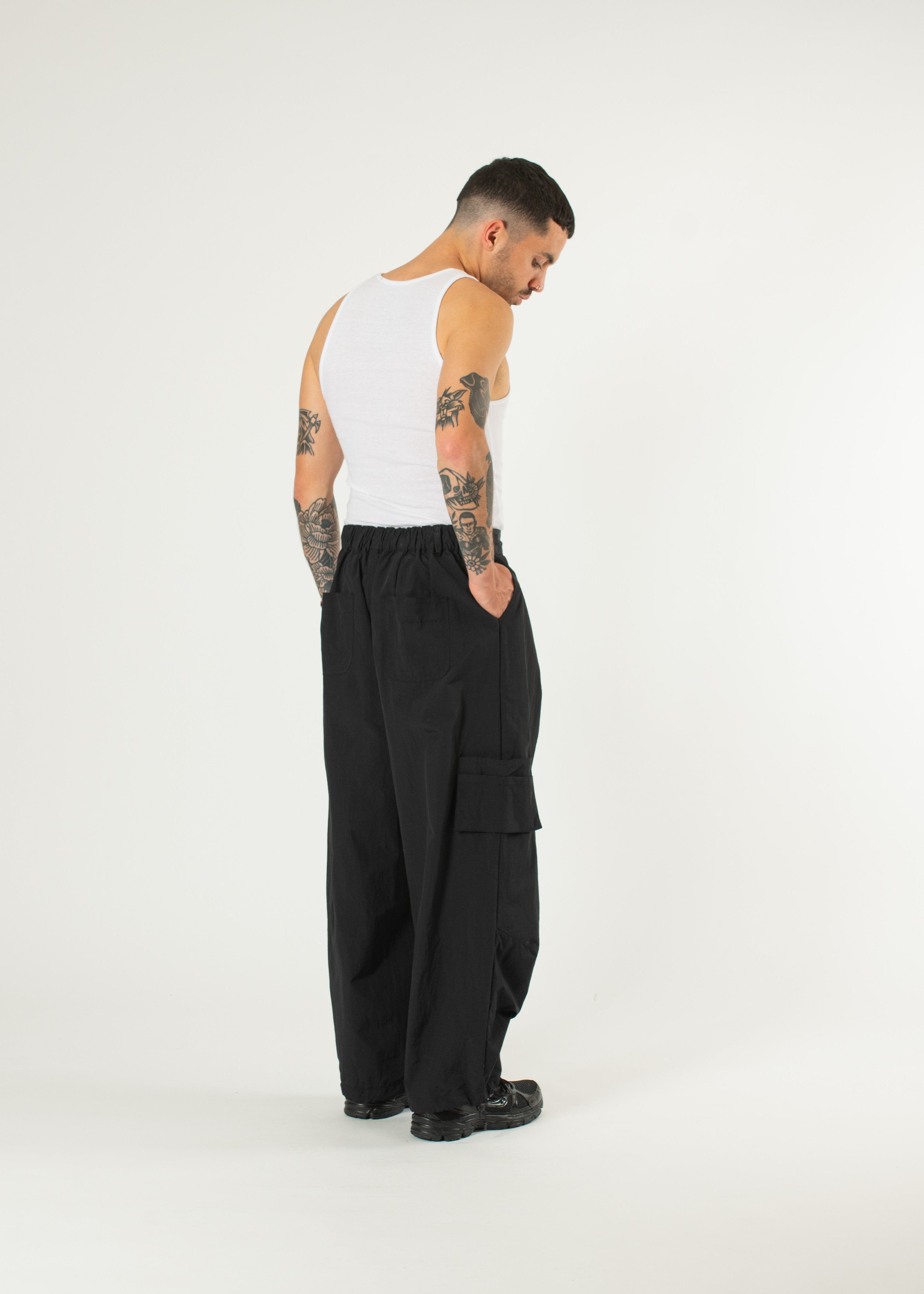 Nylon Field Balloon Pants – Estudio Niksen