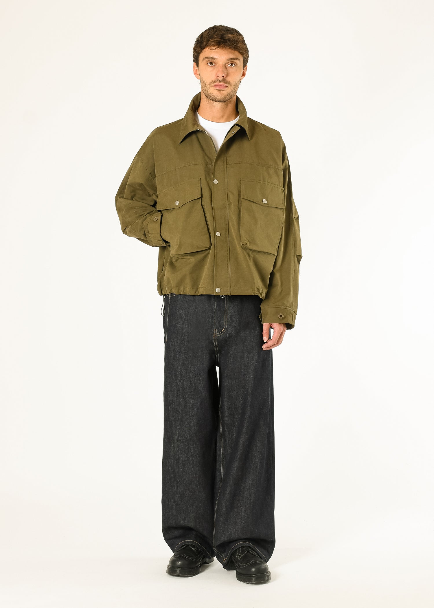 estudio niksen Big-pocket Wind Jacket