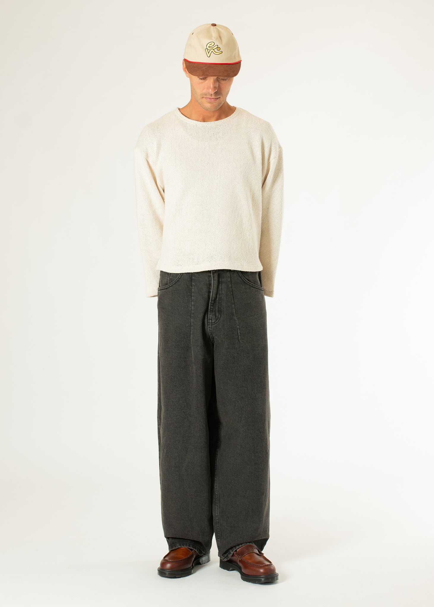 Dart Balloon Jeans