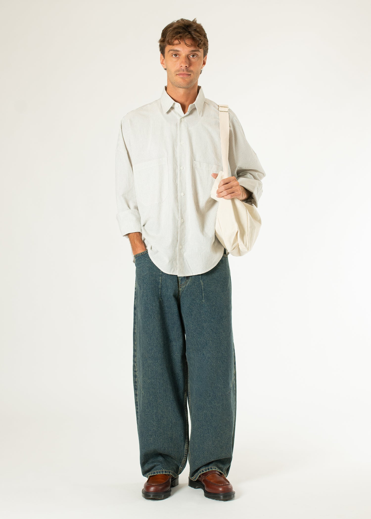 【SATIIIZ】Rivaz Dart Balloon Denim Pants Dart Balloon Jeans – Estudio Niksen