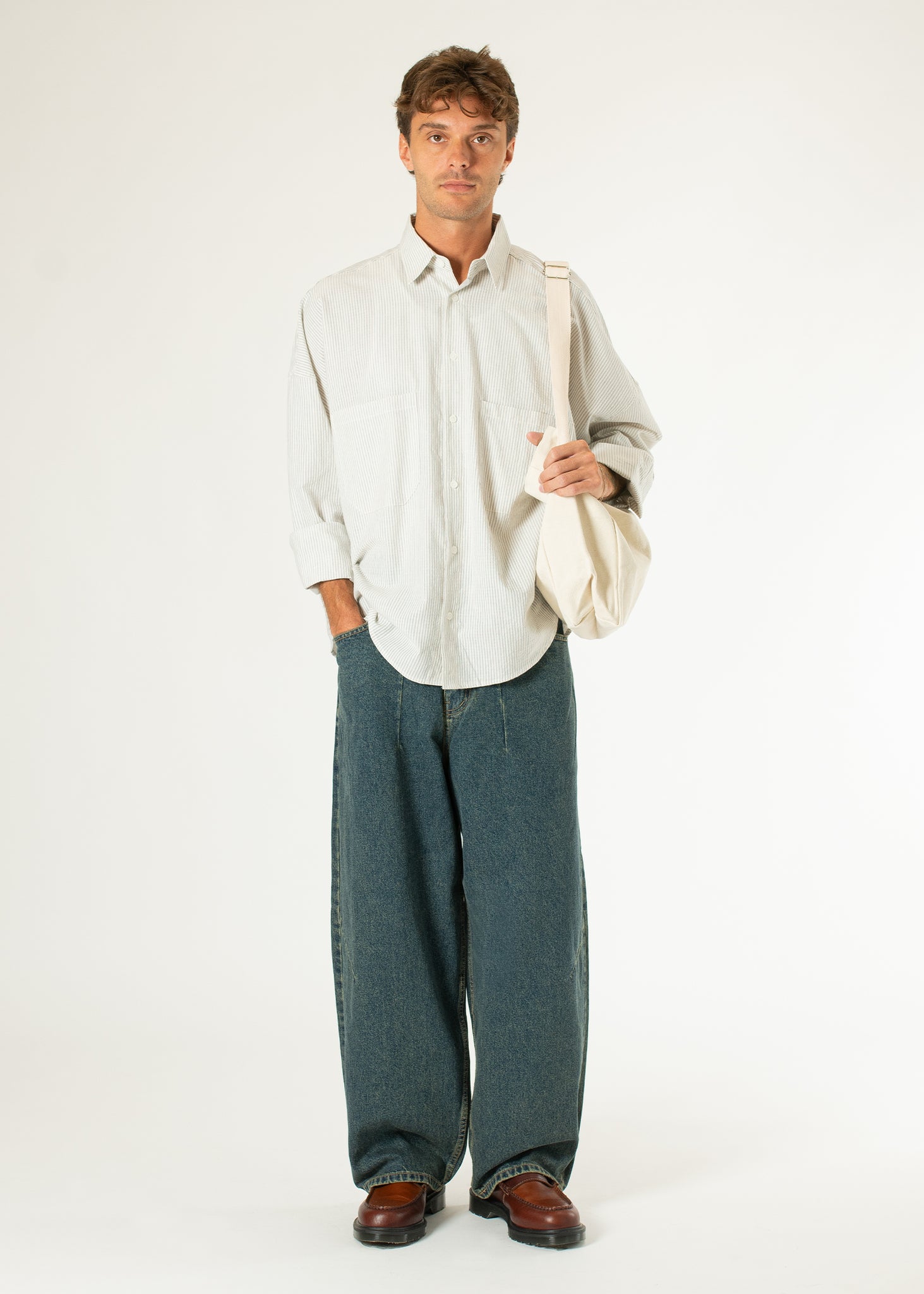 Dart Balloon Jeans