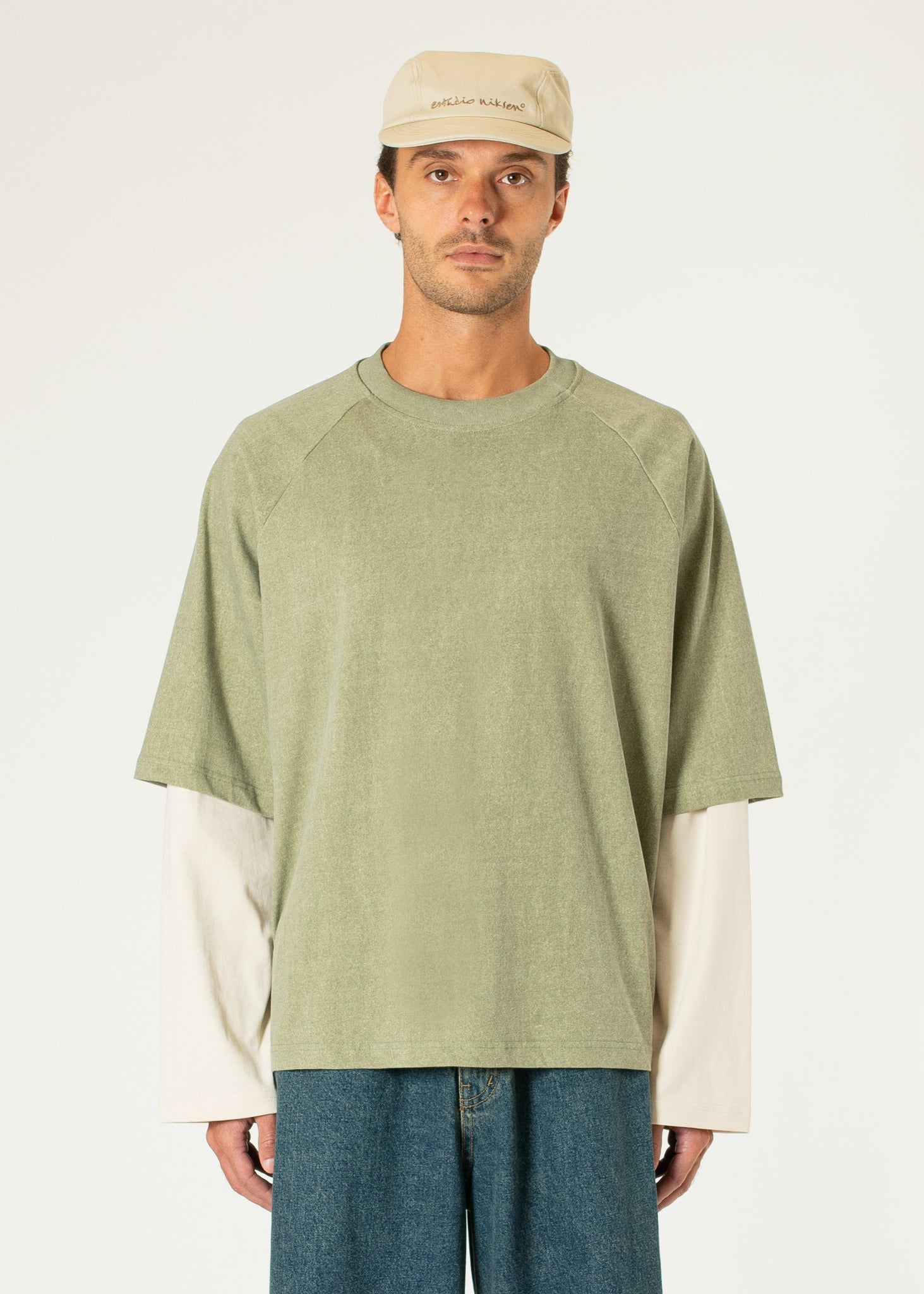 T-shirt superposé à manches longues