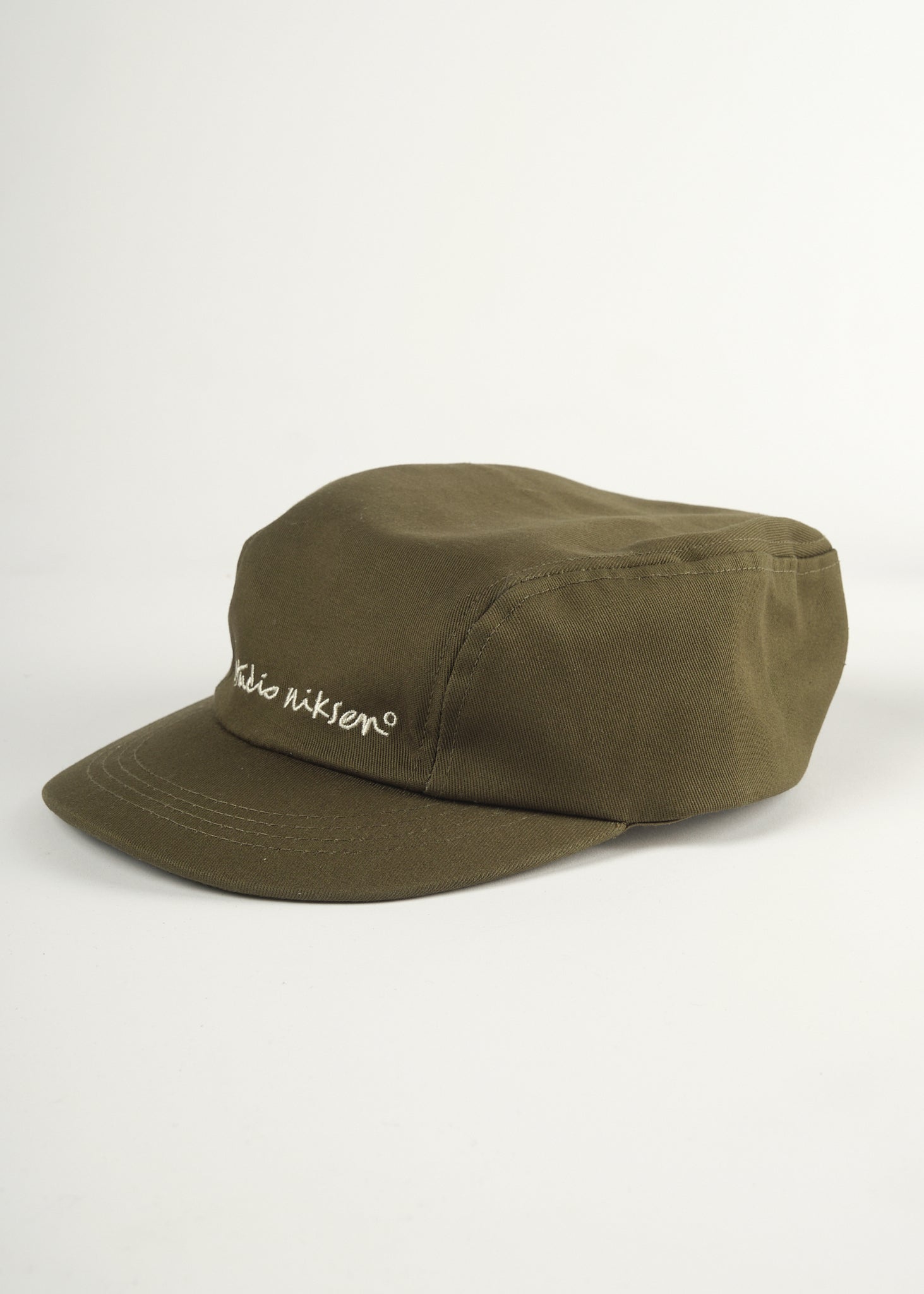 Headwear – Estudio Niksen