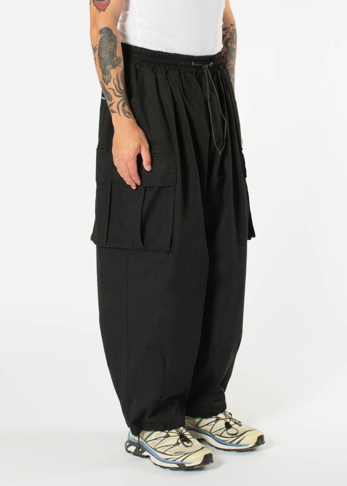 FW23-MainLine-Drop1-220.jpg?v= 