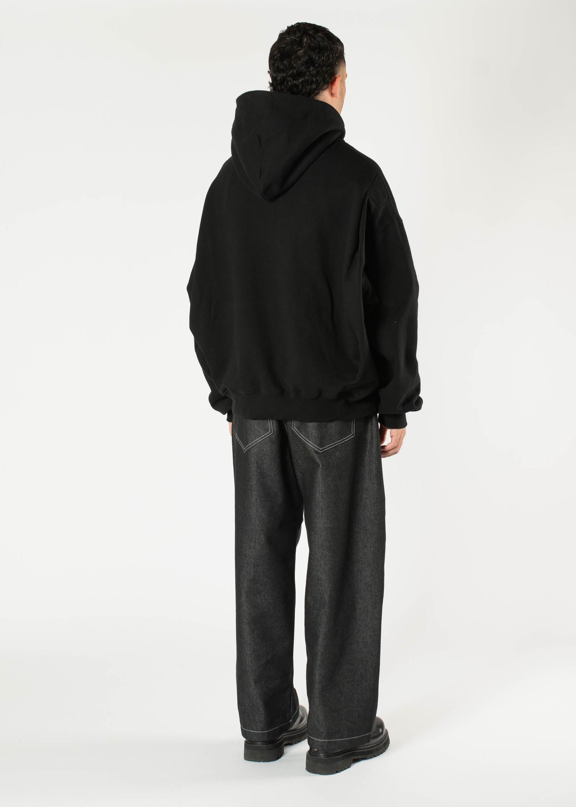 FW23-MainLine-Drop1-320_2000x.