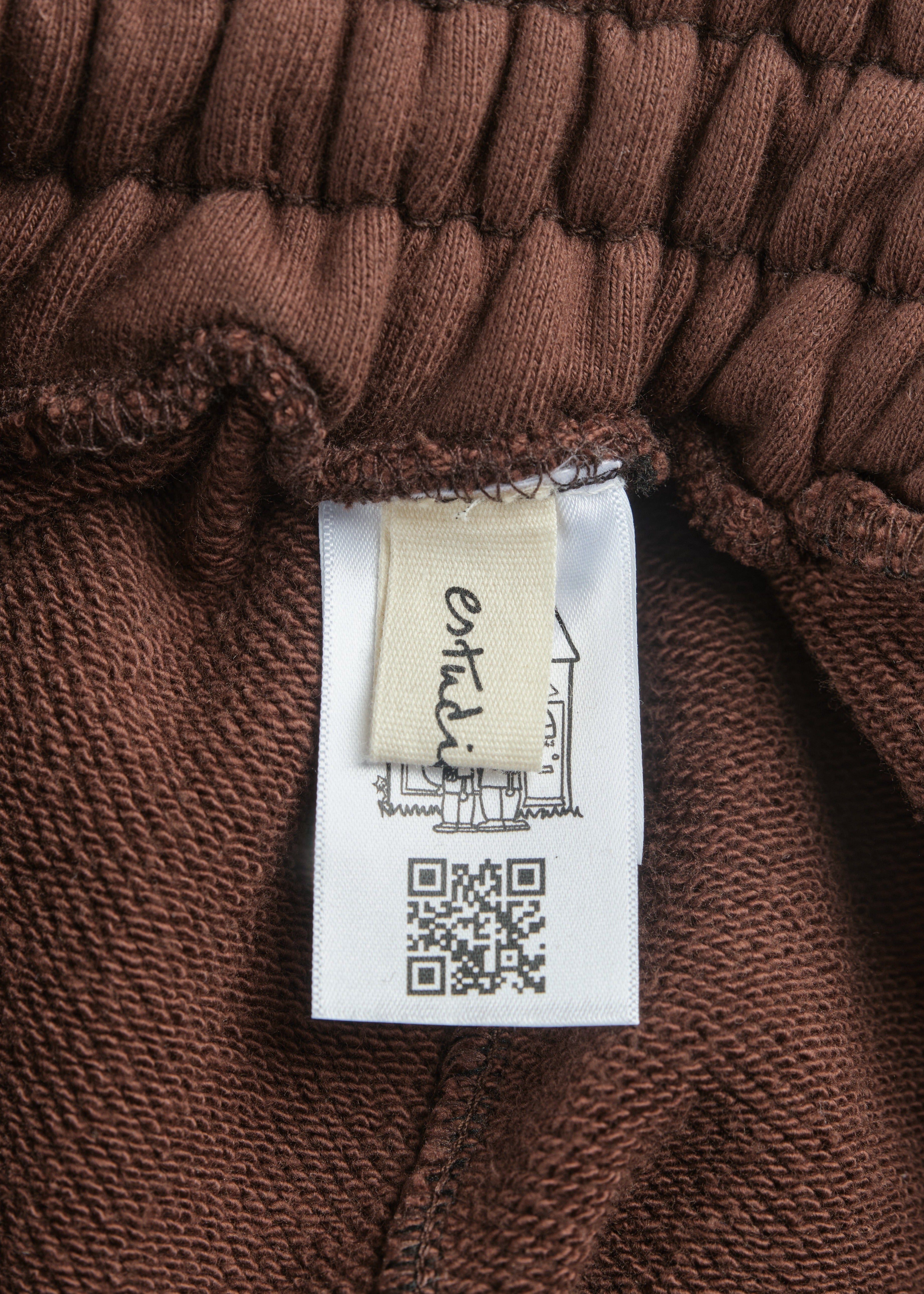 Signature Balloon Joggers – Estudio Niksen