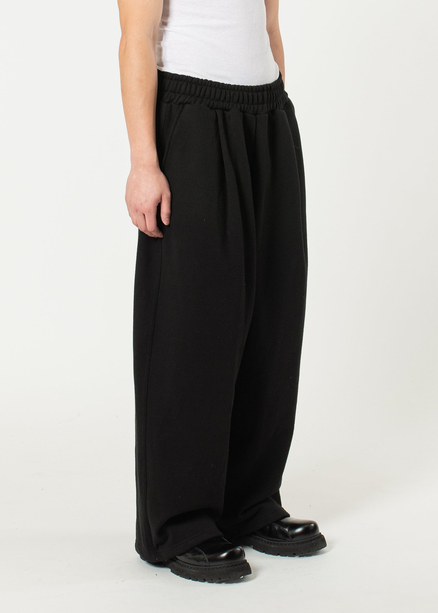 Pleated Wide Joggers