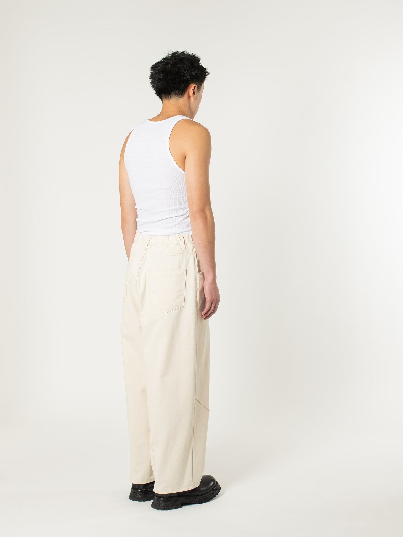 Dart Balloon Jeans