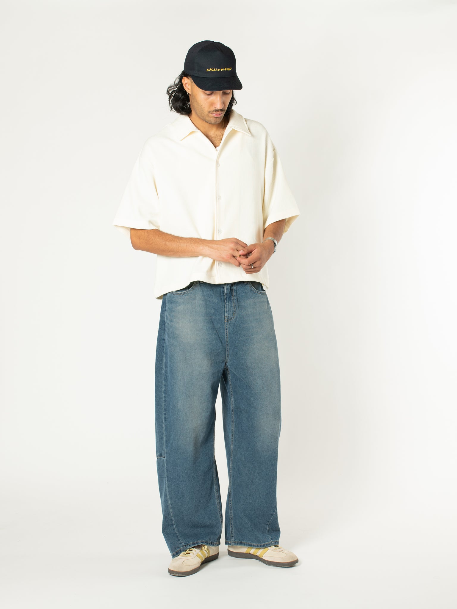 Outseam Dart Jeans