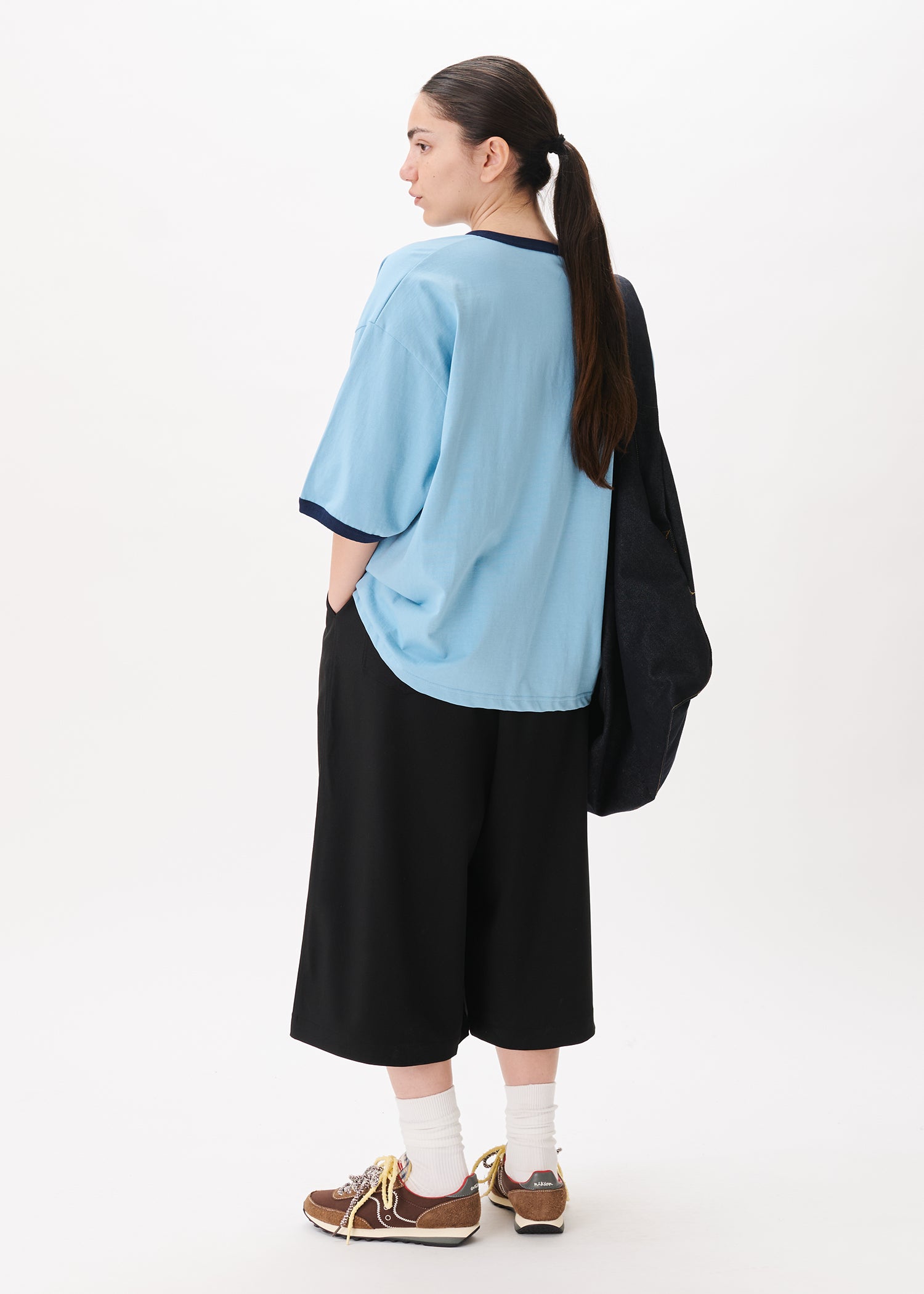 Contrast-rib Cropped Tee