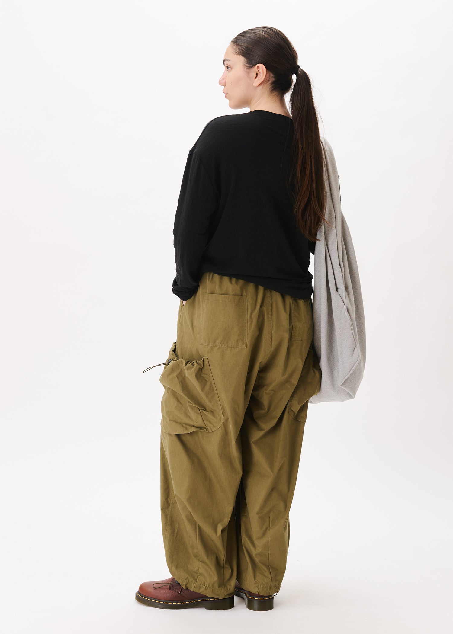 Niksen Fitted Top