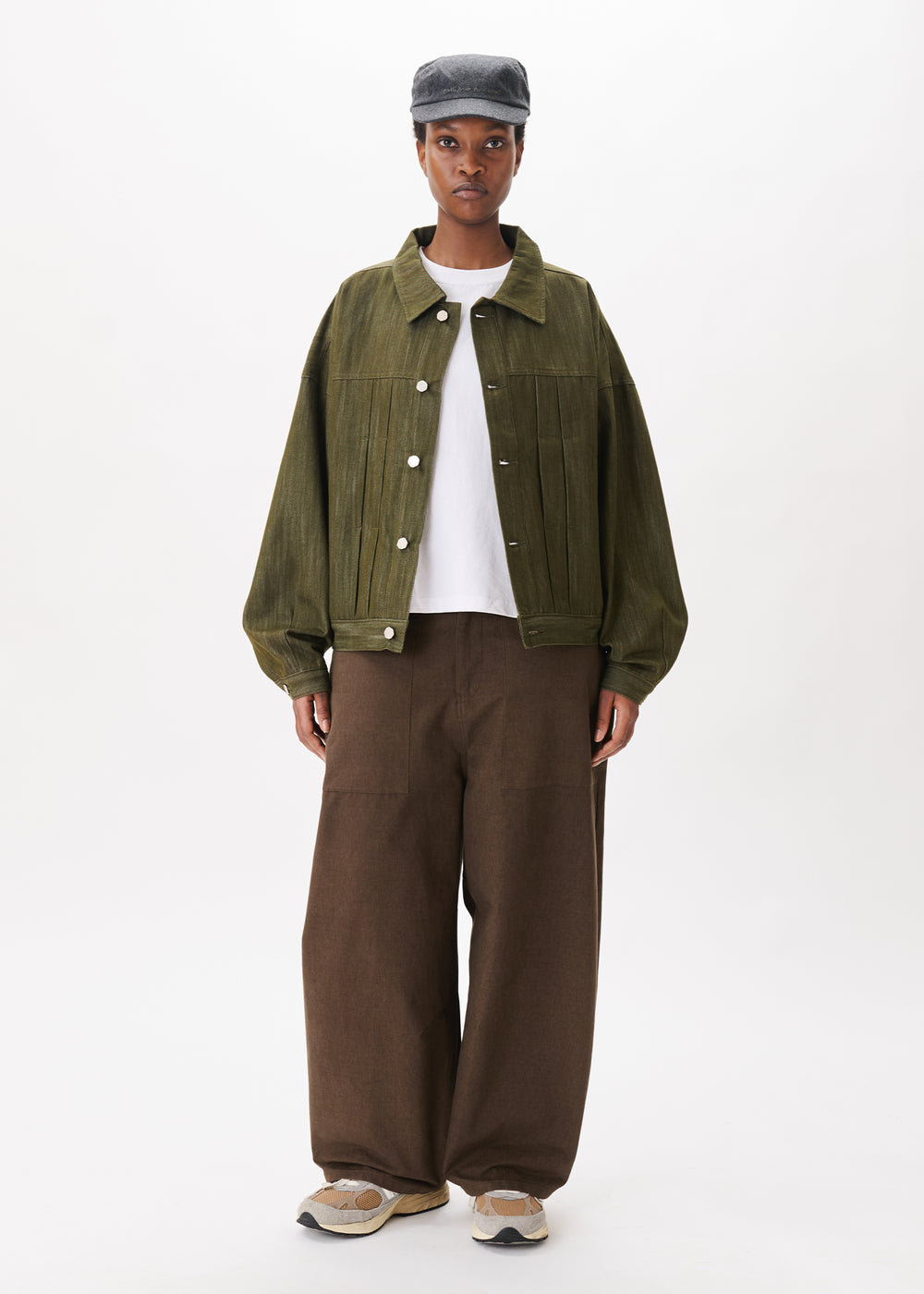 Back-strap Pleated Trucker