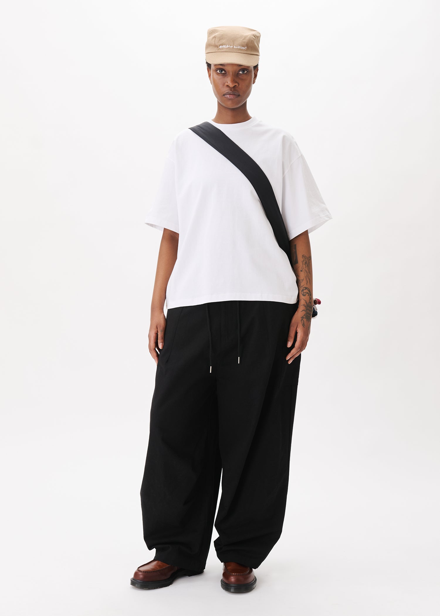 Signature Cropped Tee