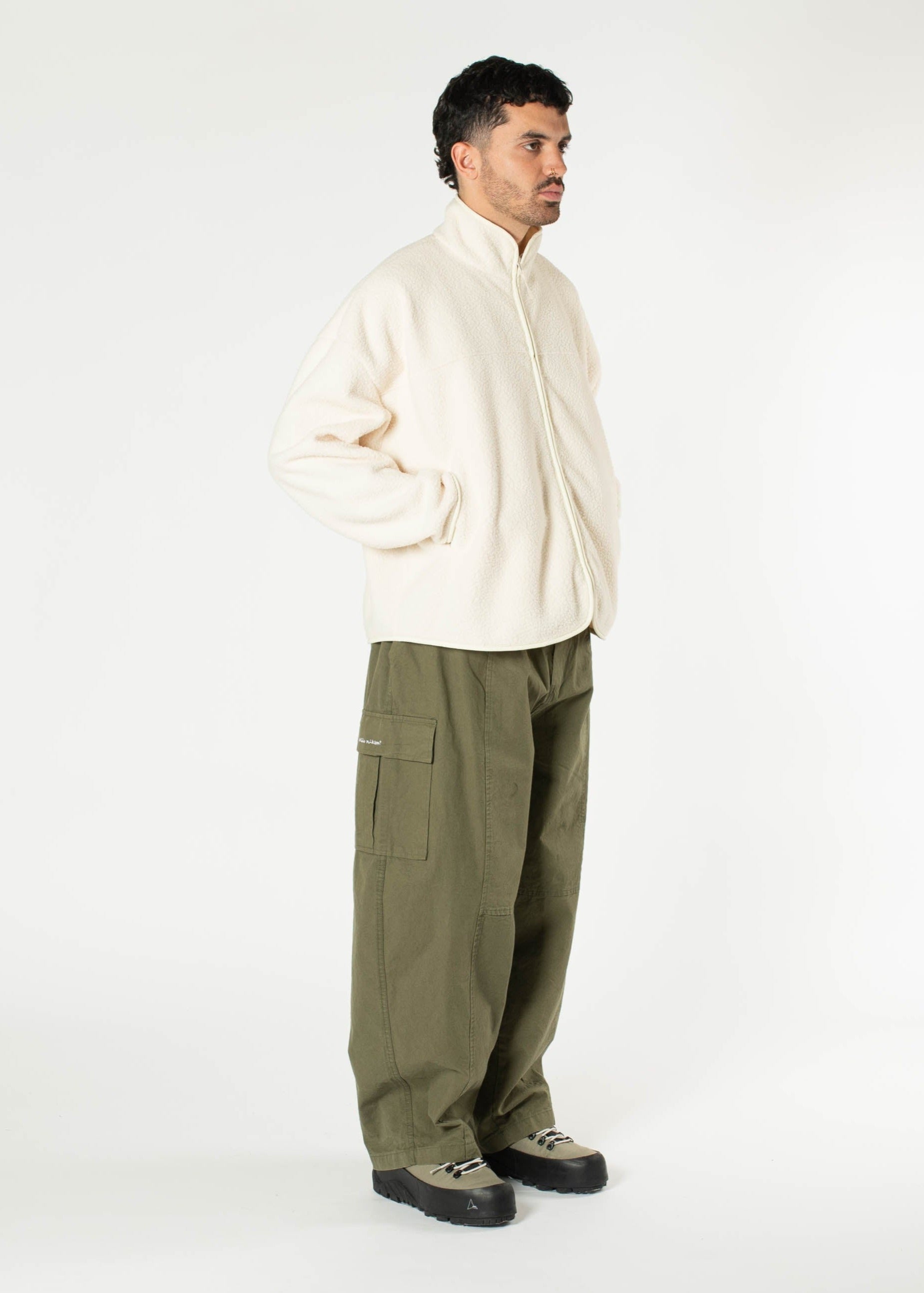 Boxy Wide Fleece – Estudio Niksen