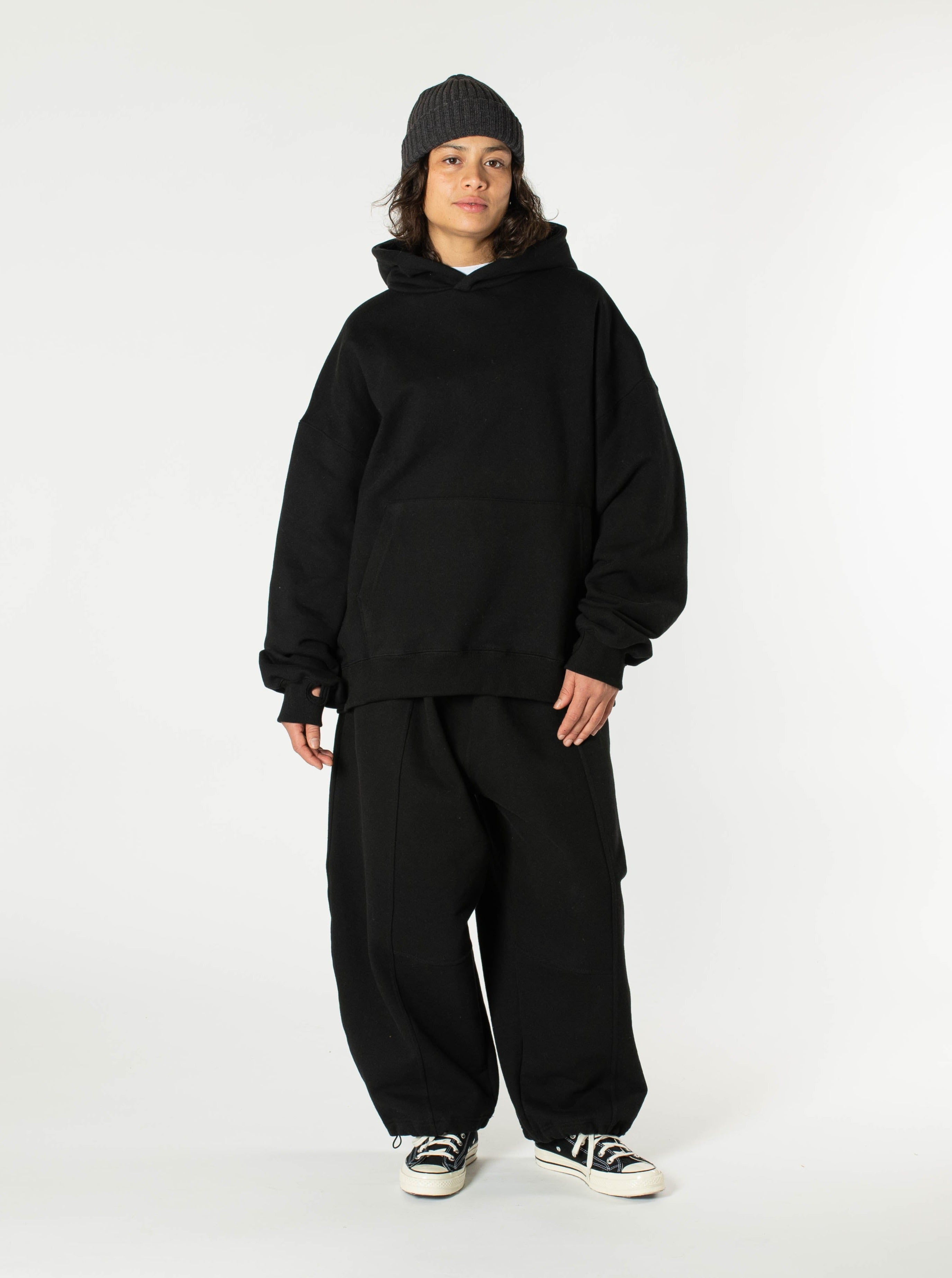 眠 バナナ・ヨシモト COTTON GABARDINE BALLOON PANTS – THE SHOP YOHJI YAMAMOTO