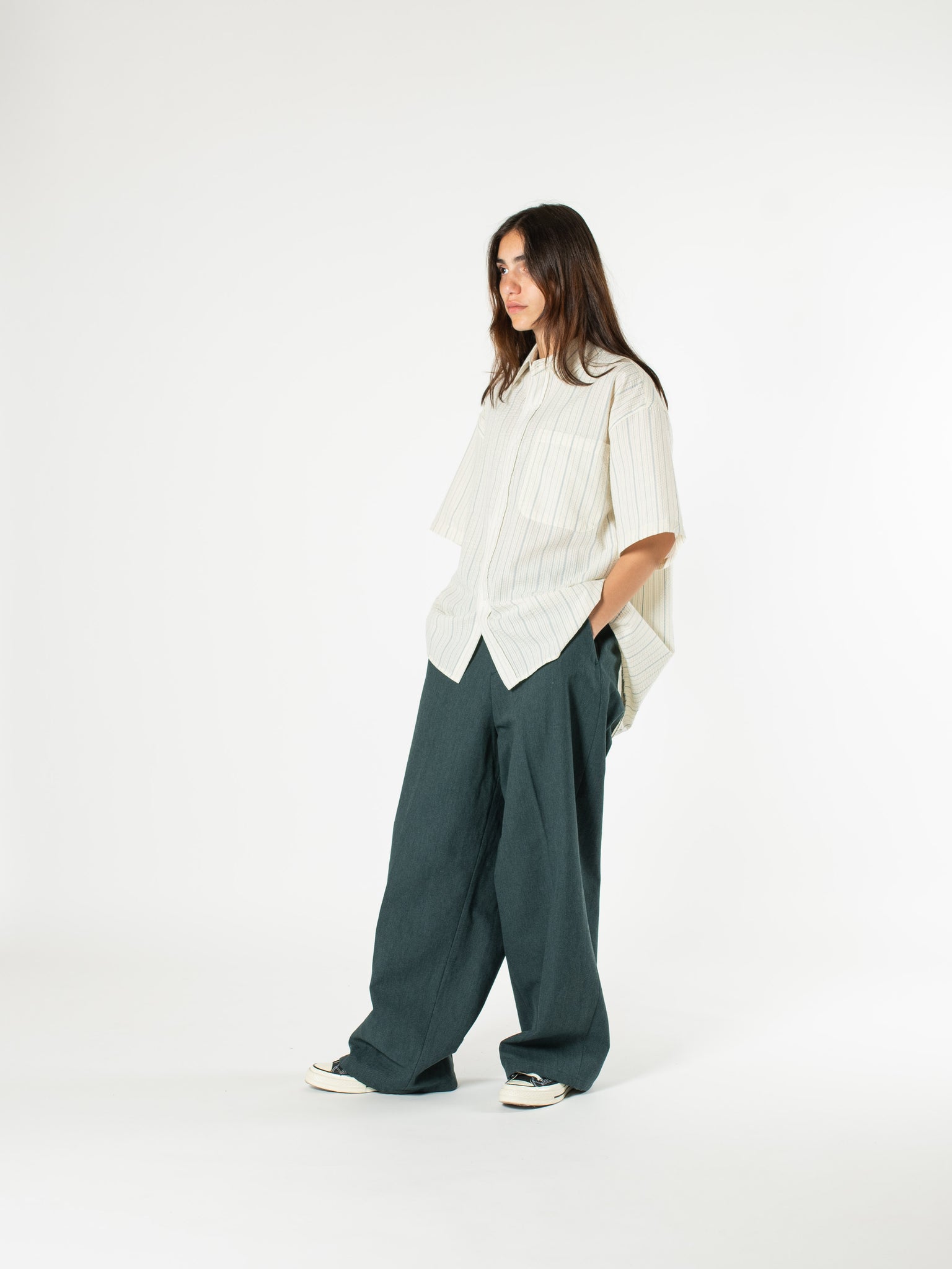 Wide-leg Trousers