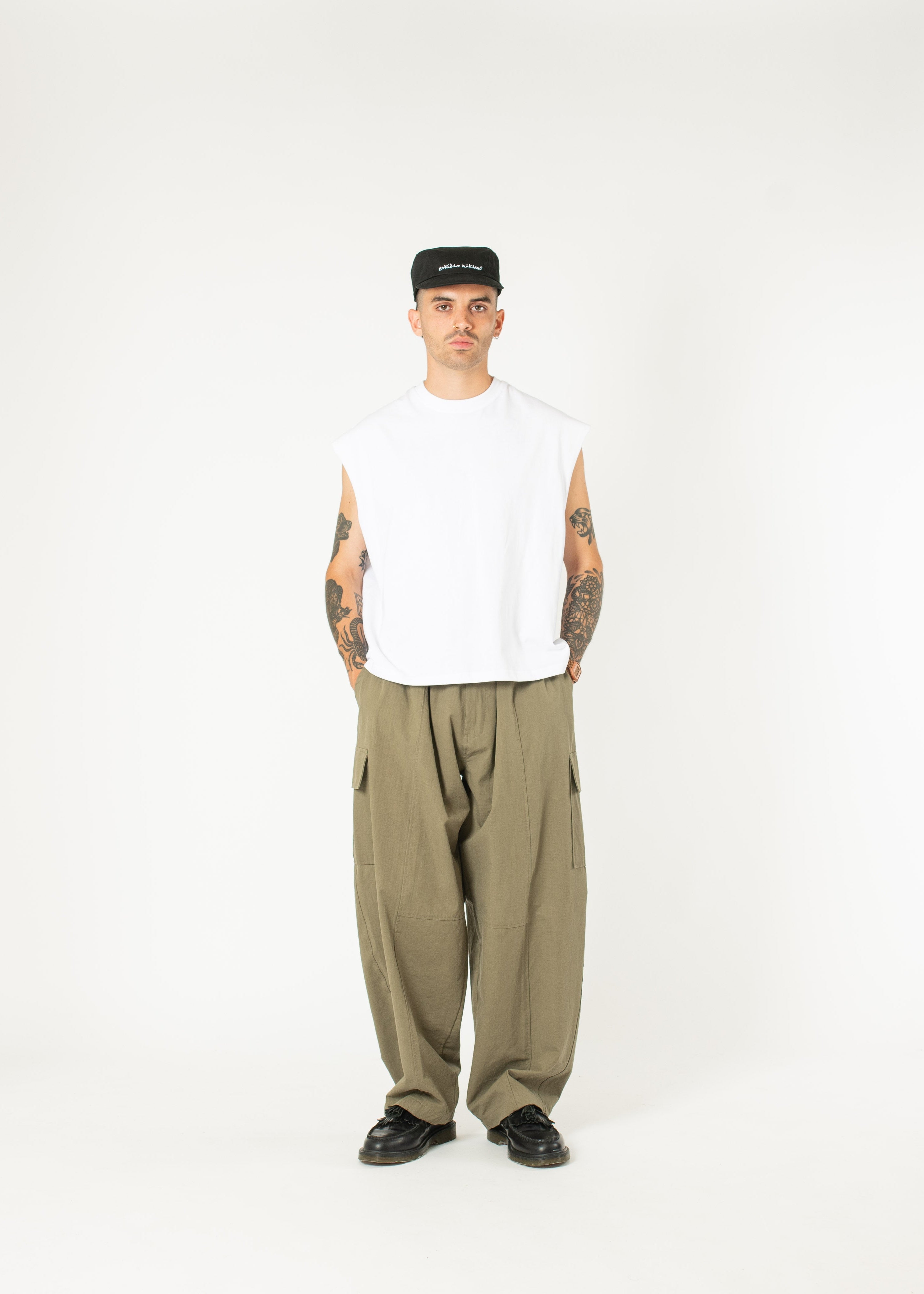 Muscle Cropped Tee – Estudio Niksen