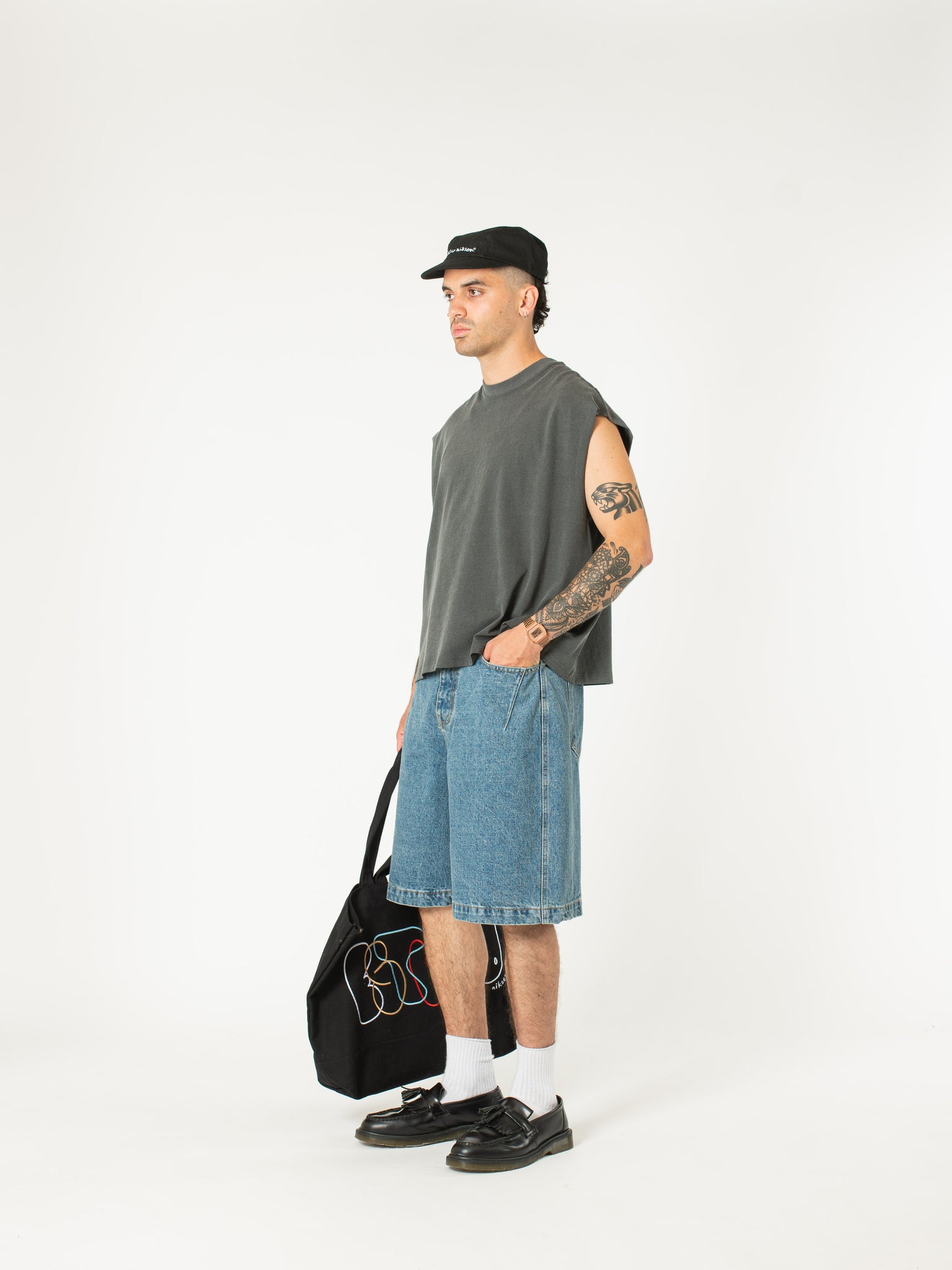 Half-dart Denim Shorts