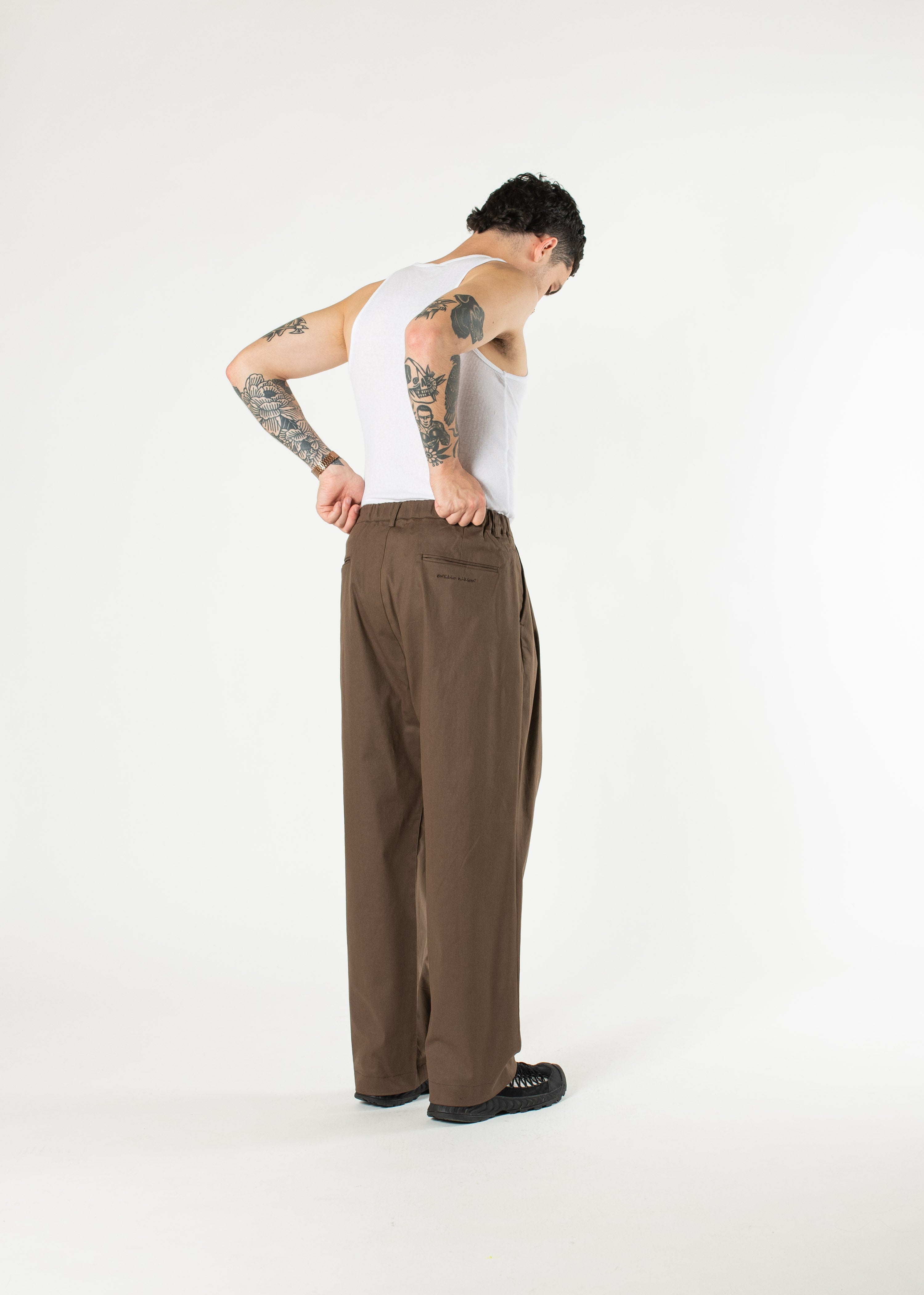 【PORTERNA】Pron Pintuck Trousers Pintuck Cotton Trousers – Estudio Niksen