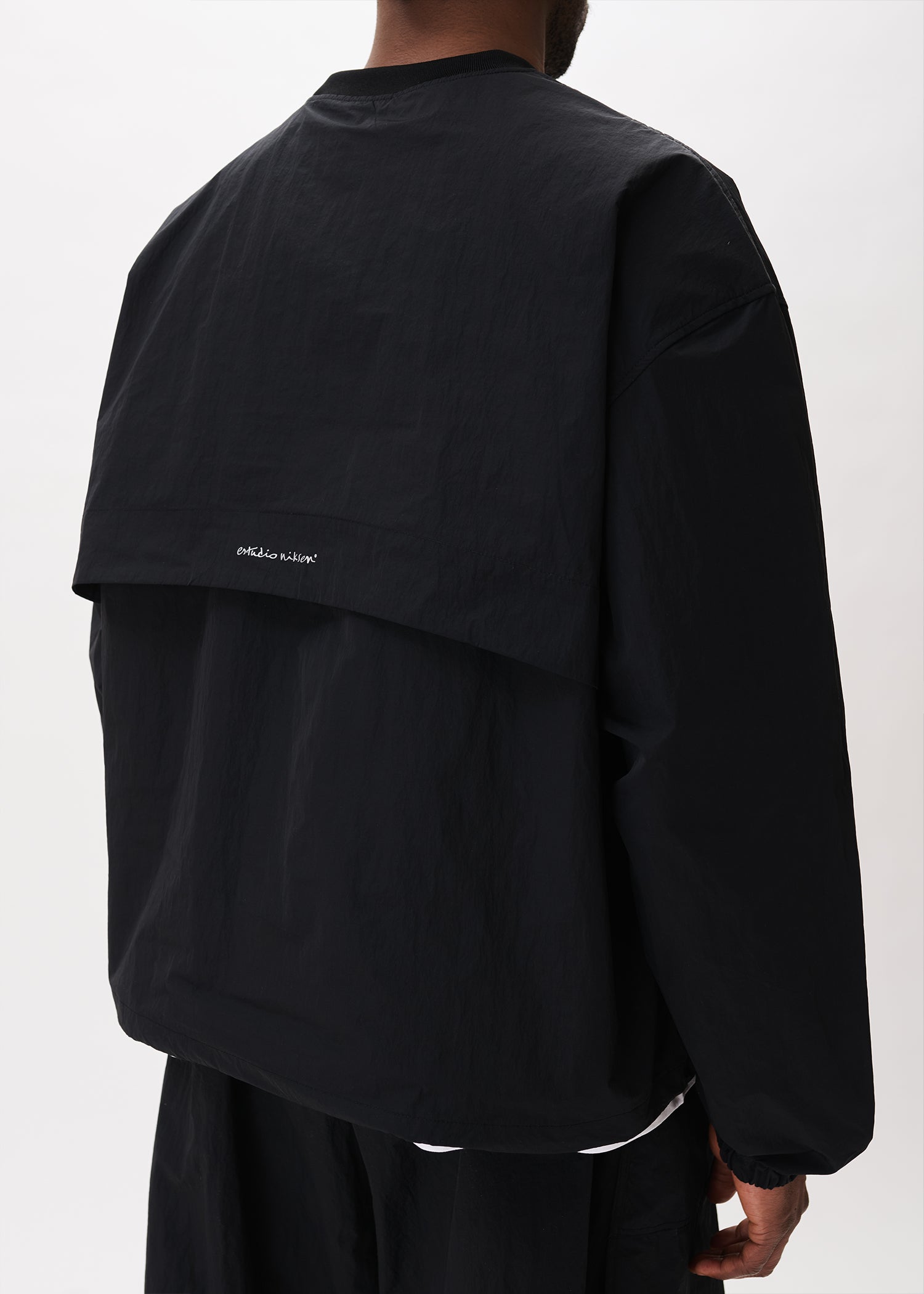 Niksen Walking Crewneck