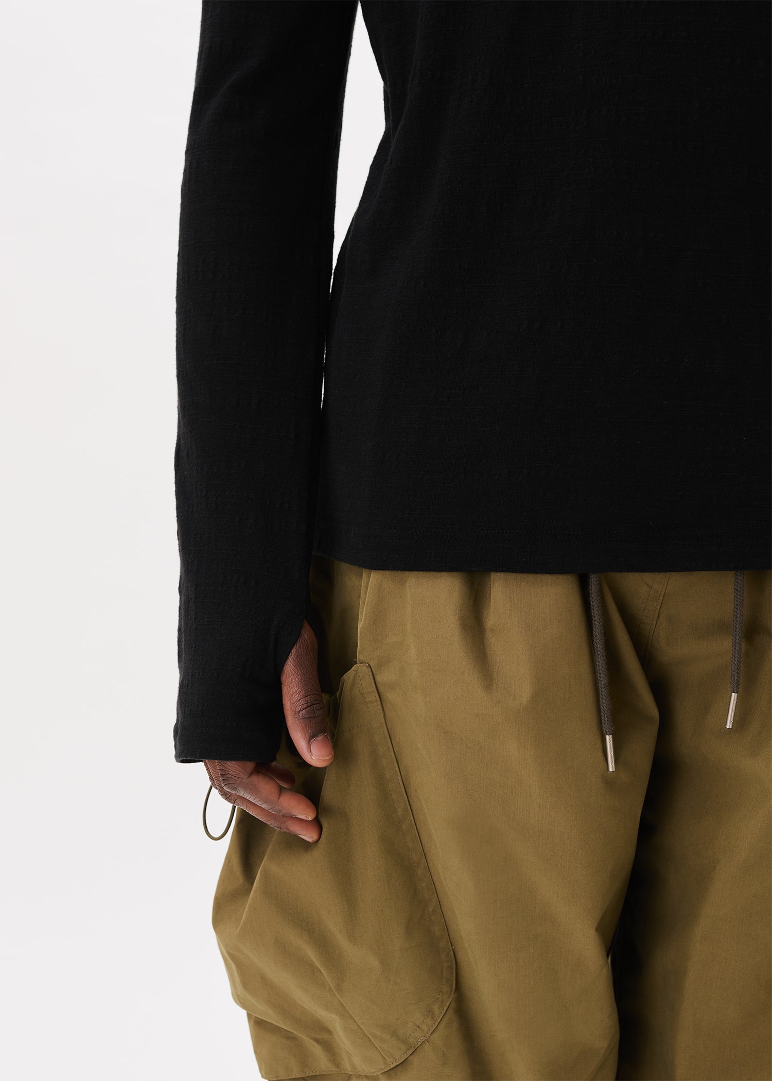 Niksen Fitted Top
