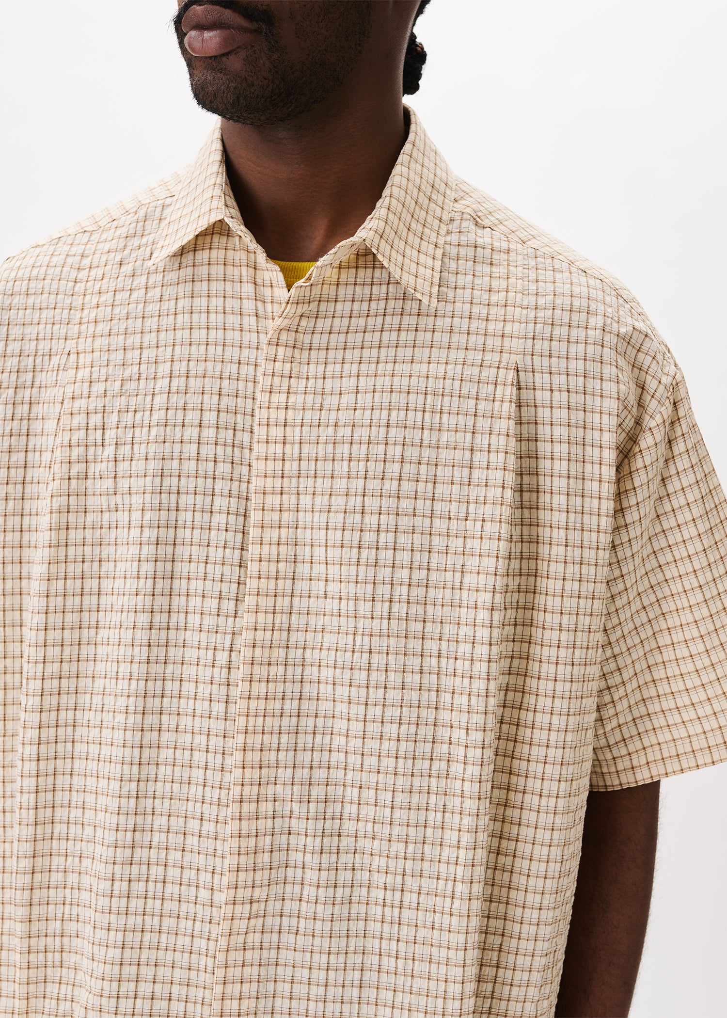 Shortsleeve Pleated Shirt – Estudio Niksen