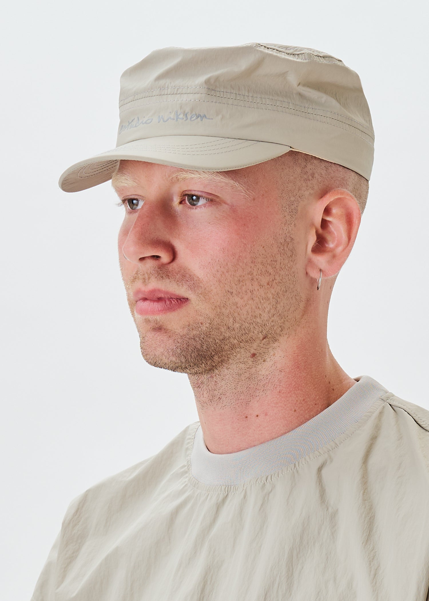 Casquette de marche Niksen (gris)